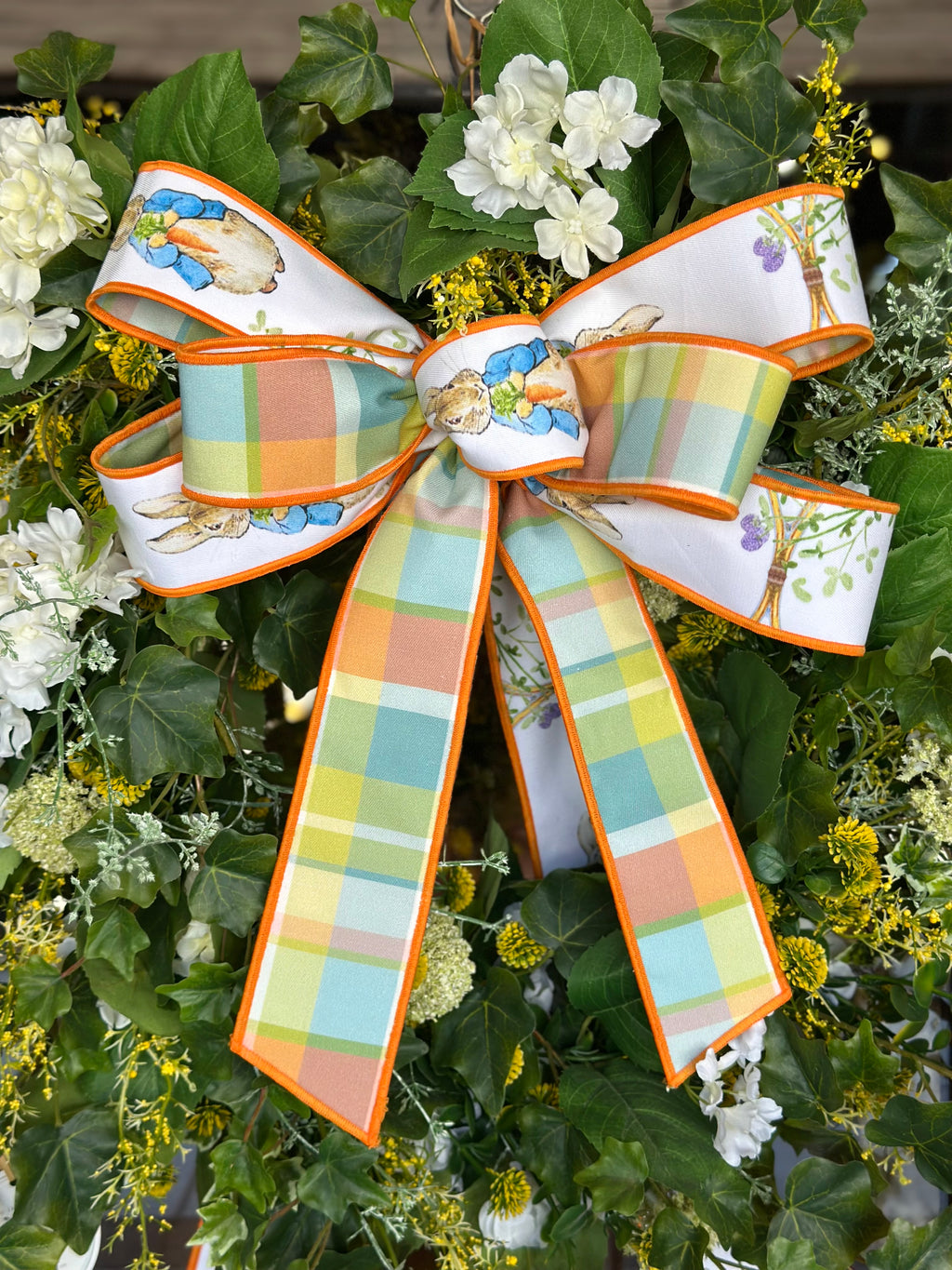 Peter Rabbit Bow