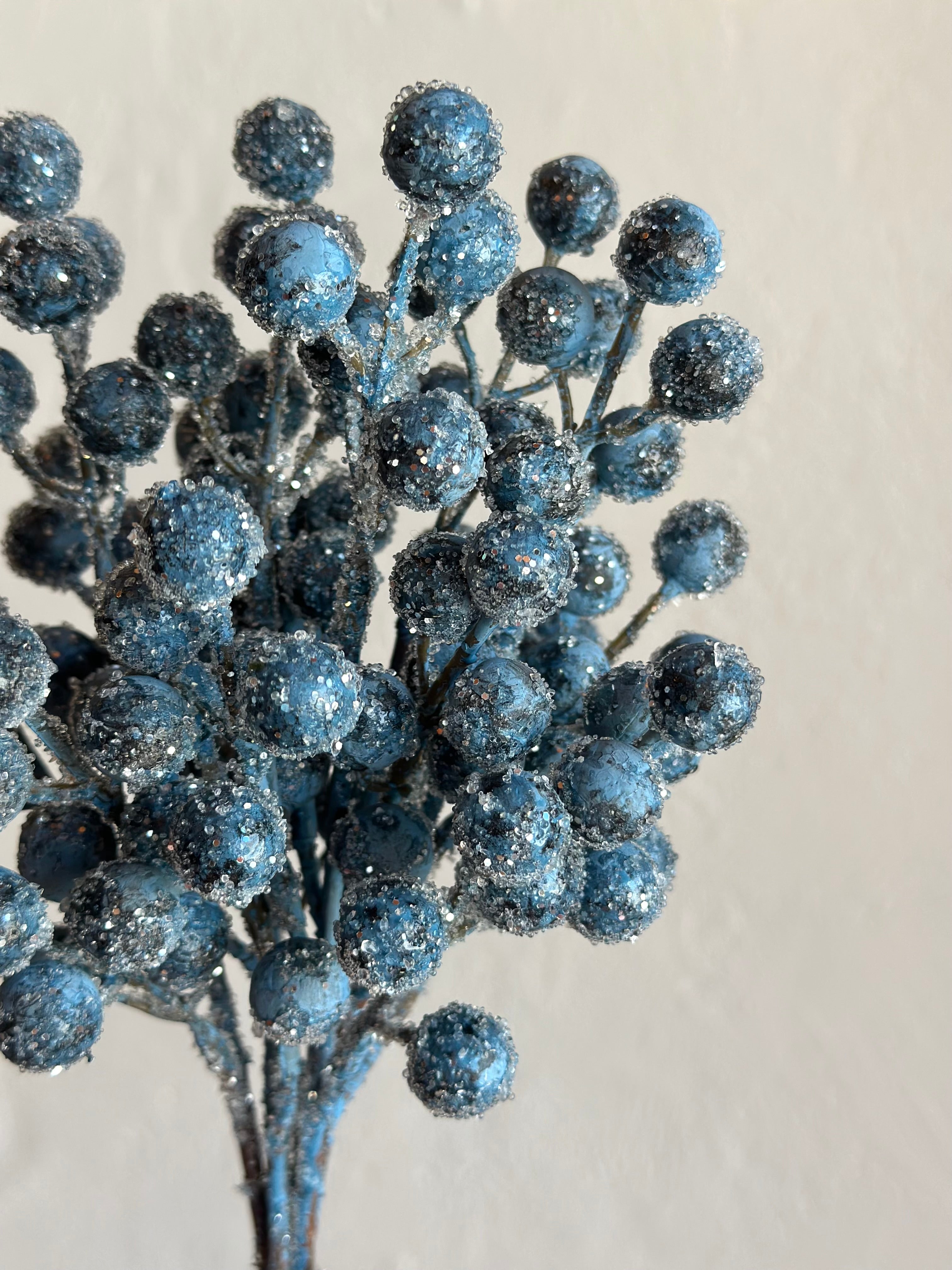 11" GLITTER BERRY BUNDLE