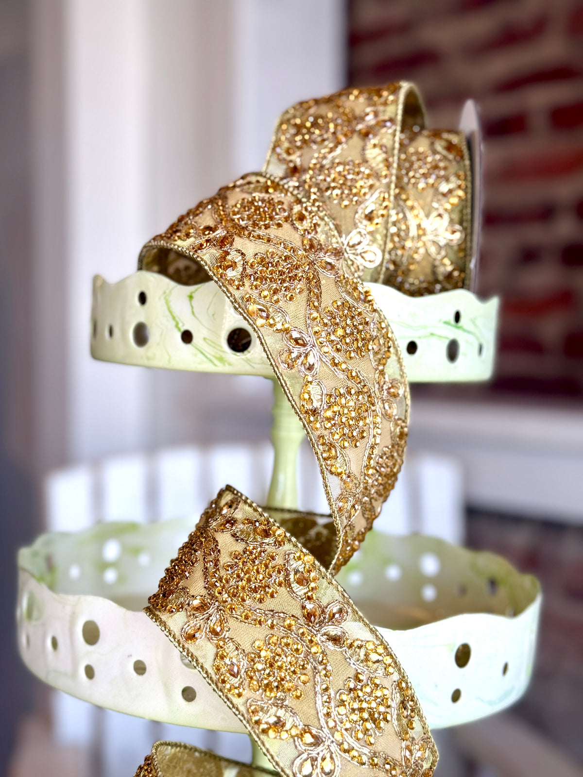2.5” Jewel Vine - Gold, SOLD BY THE YARD