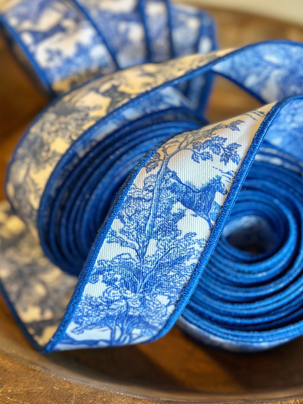 Toile de Jouy Ribbon