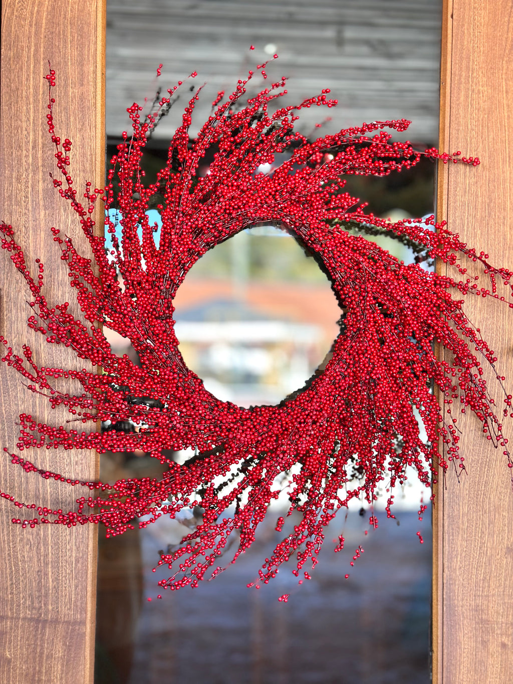 24" BERRY WREATH RED