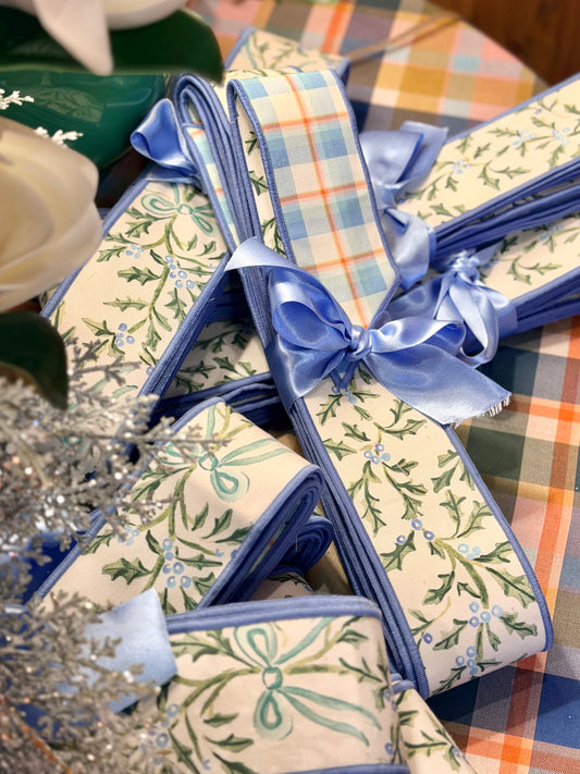 Winter Berry Ribbon