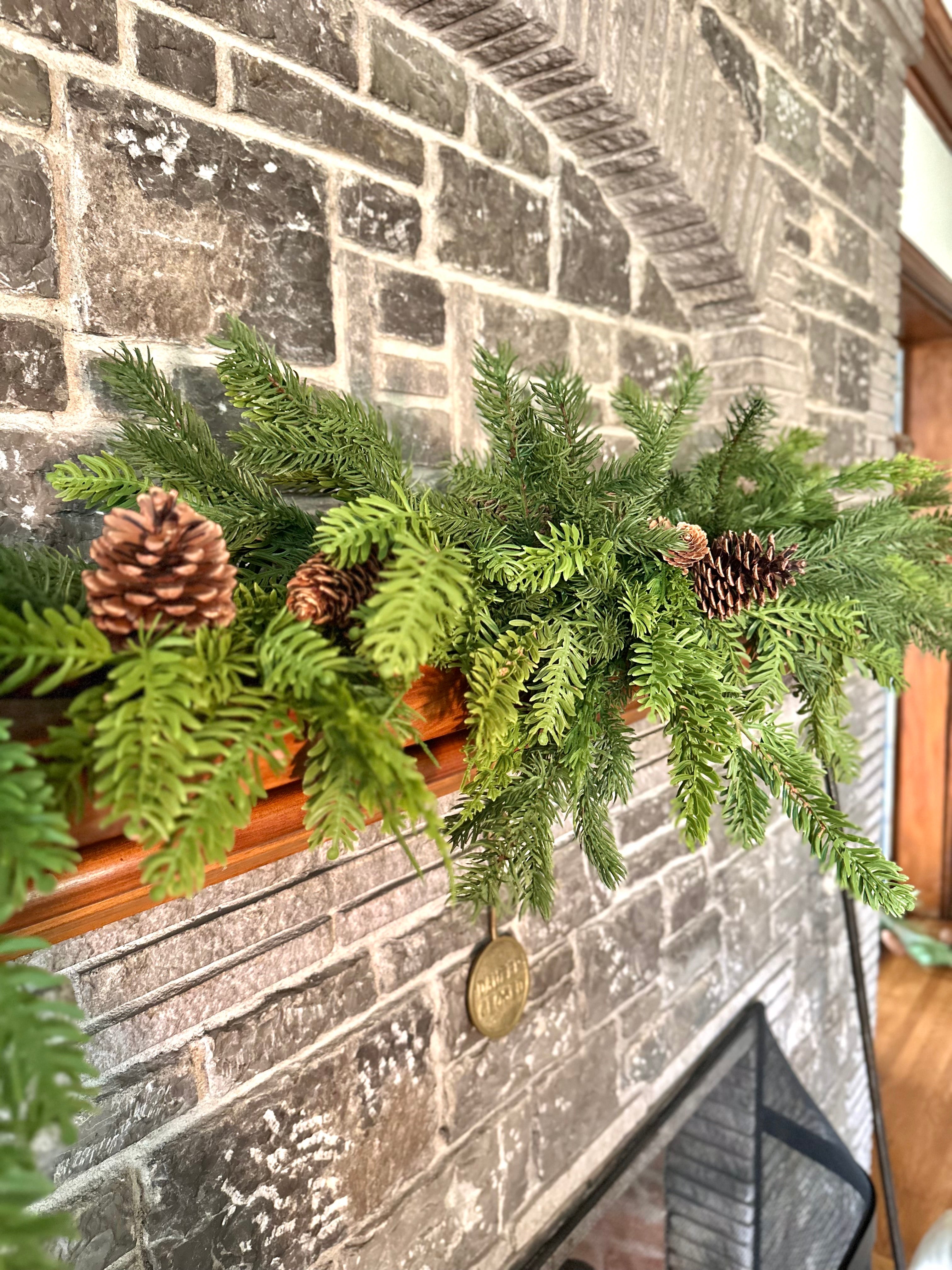 60" NOBLE CEDAR WITH PINECONE SWAG GARLAND
