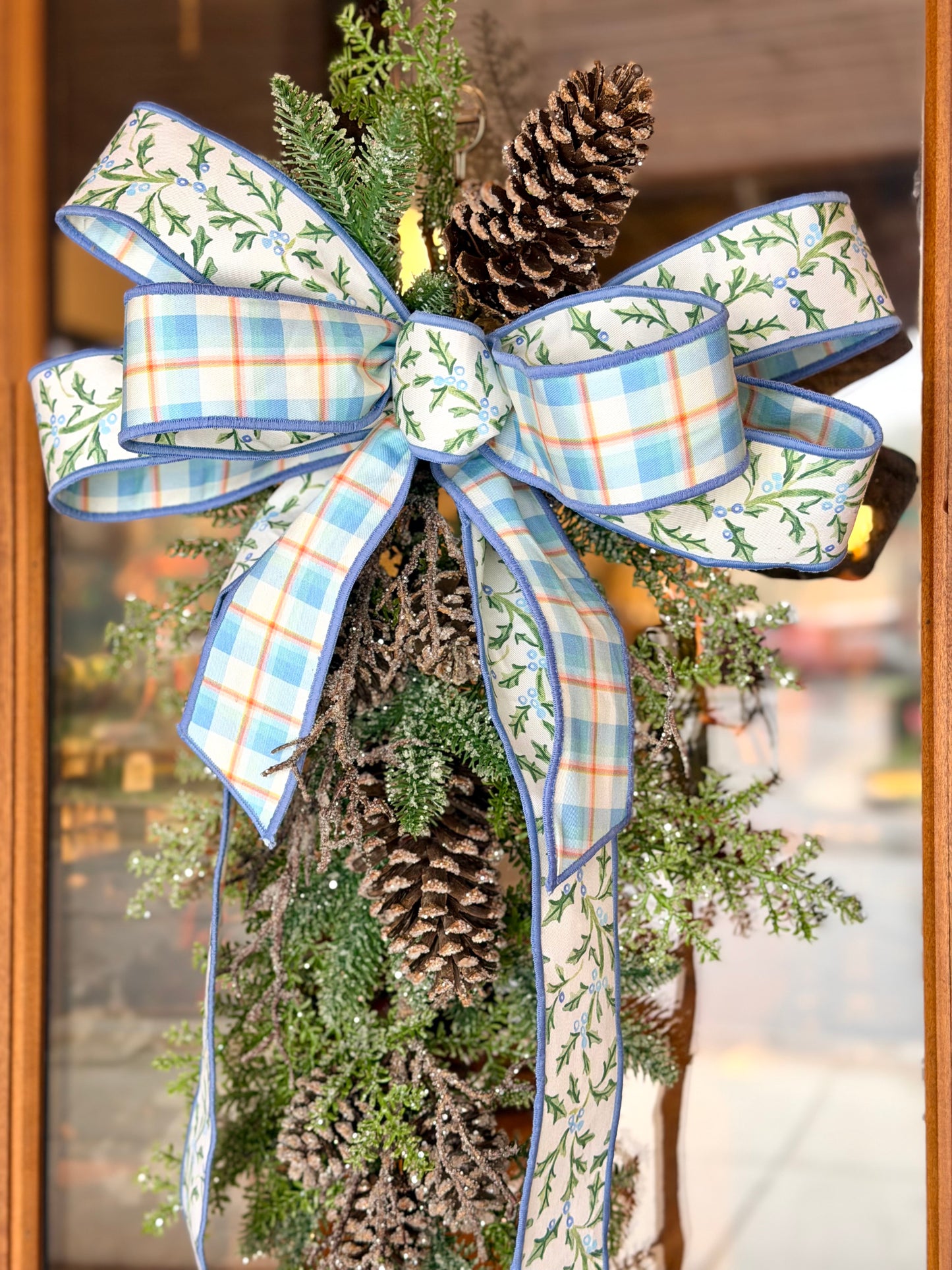 Winter Berry Swag