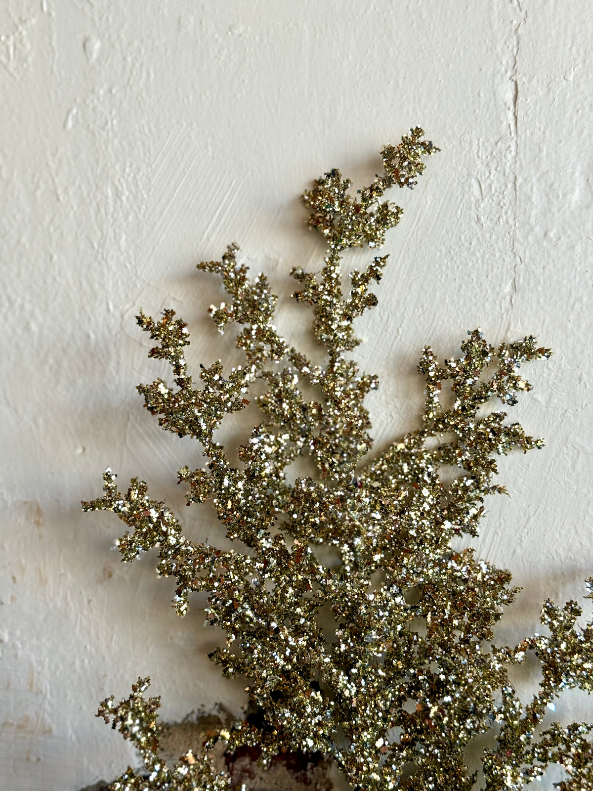 29" GLITTER CEDAR SPRAY- CHAMPAGNE