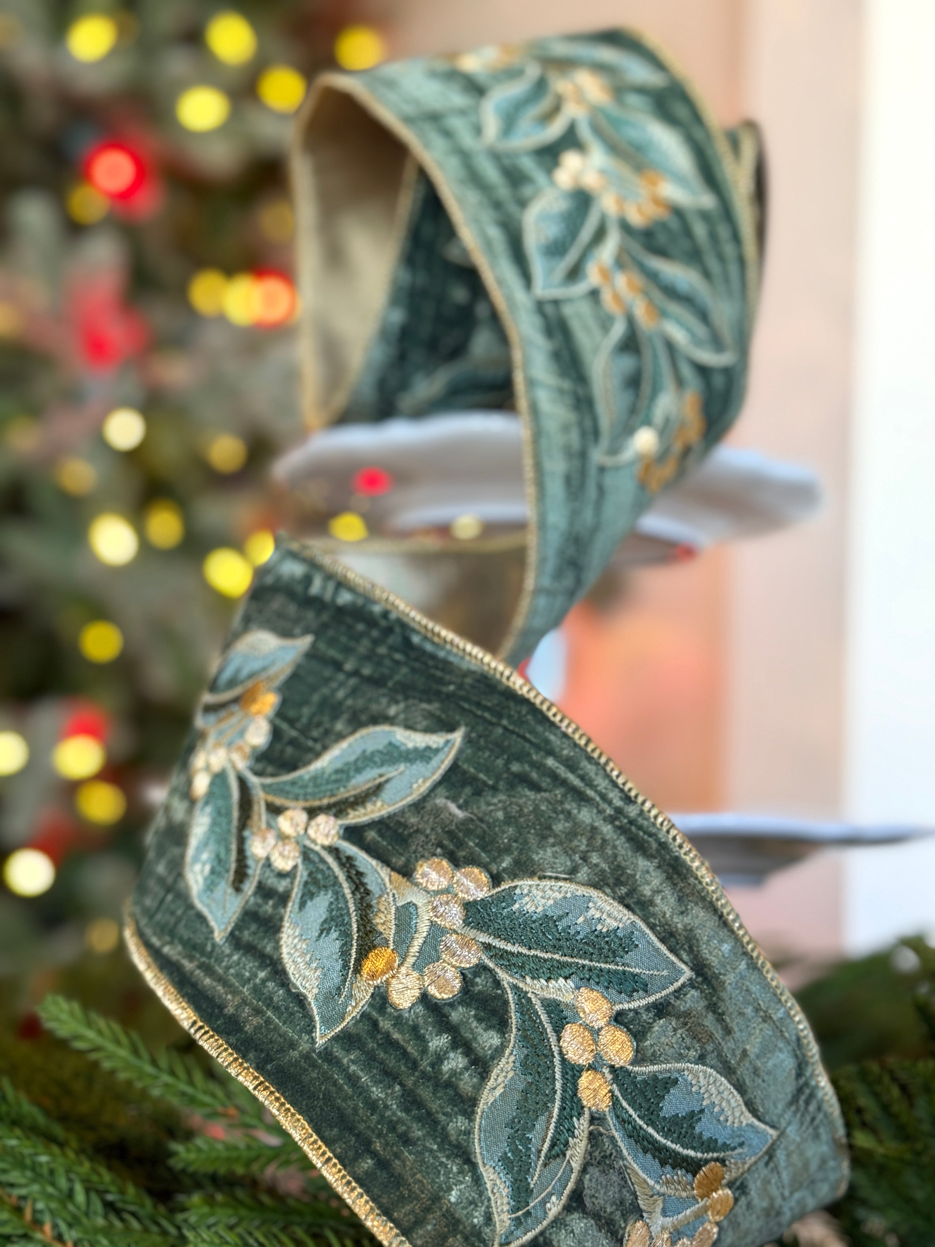 4" Velvet Embroidery Bay Leaf, Cottage Green