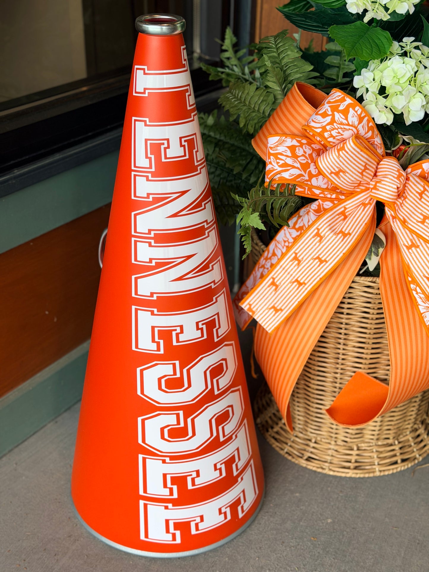 “TENNESSEE” Megaphone