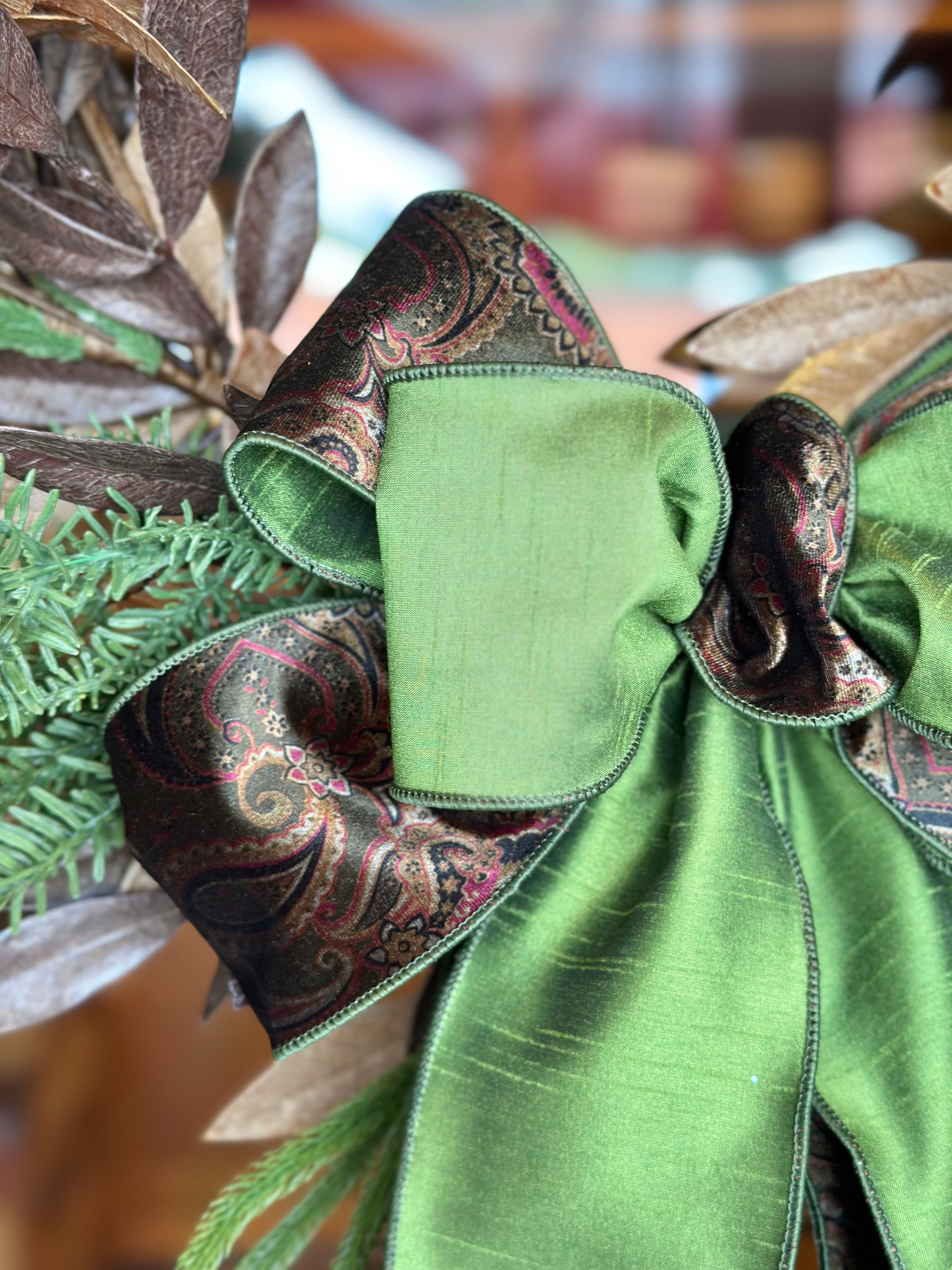 Brown Bay Leaf with Mixed Greens Wreath