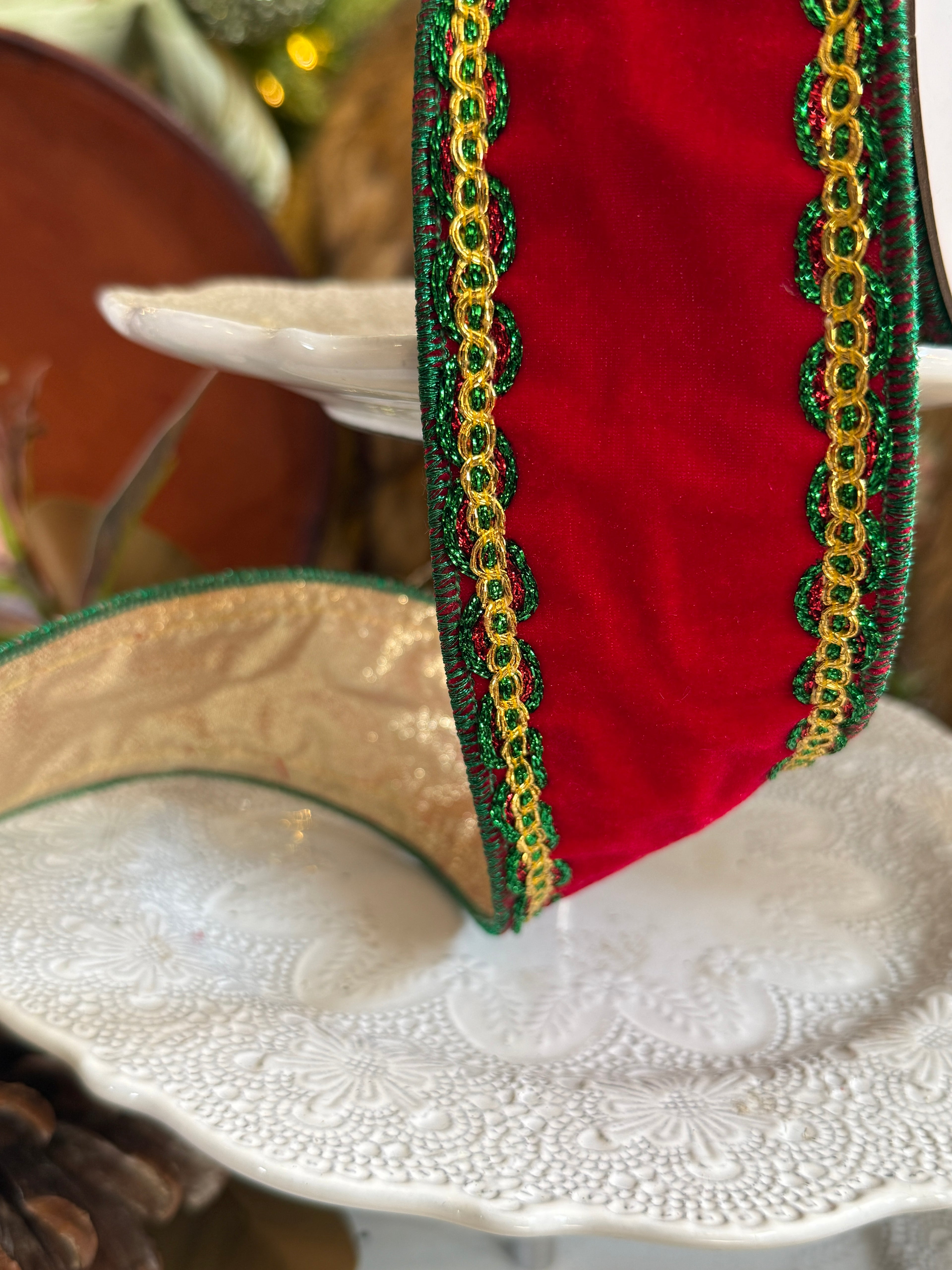 2.5"X5Y VELVET W/METALLIC TRIM RIBBON