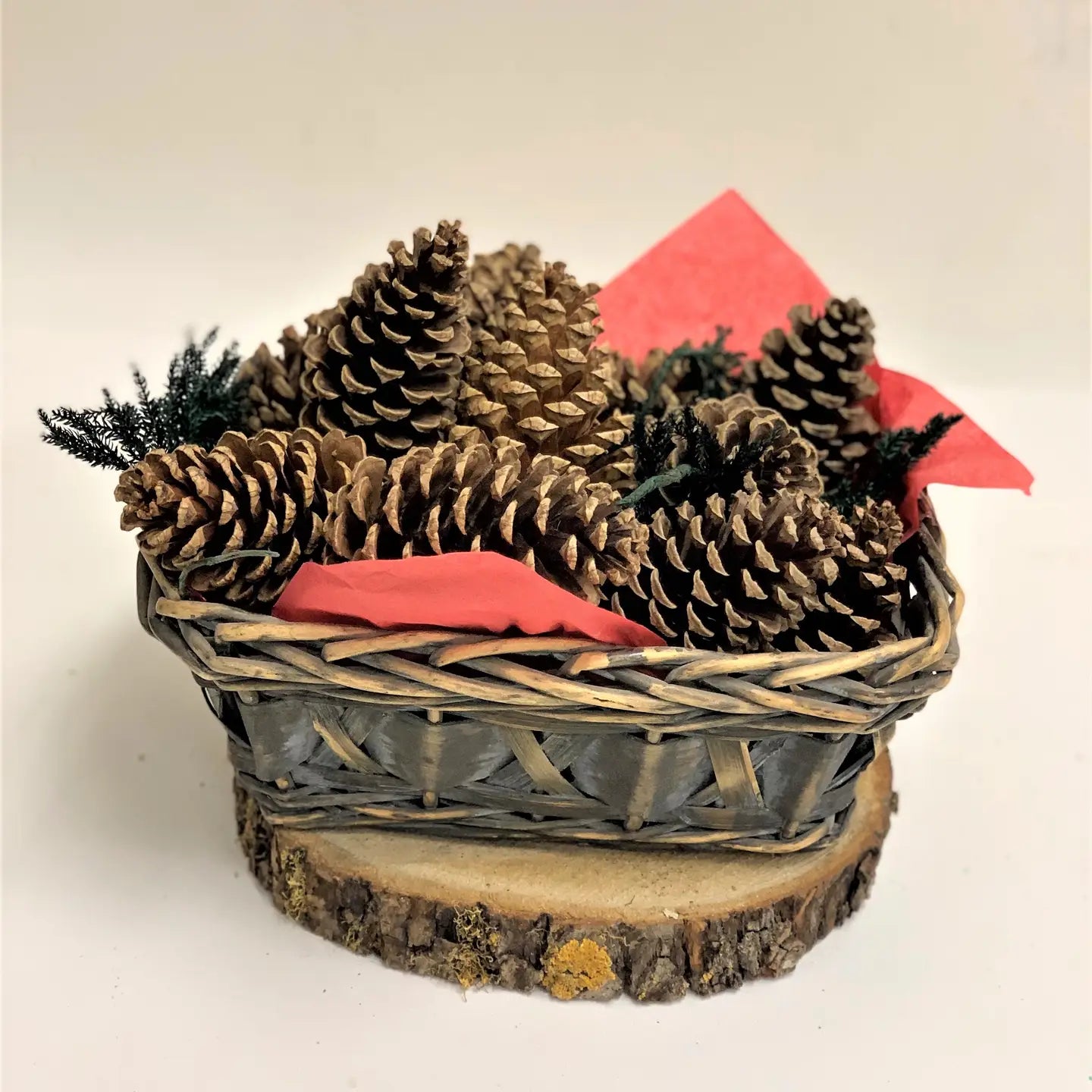 Evergreen Scented Pinecones