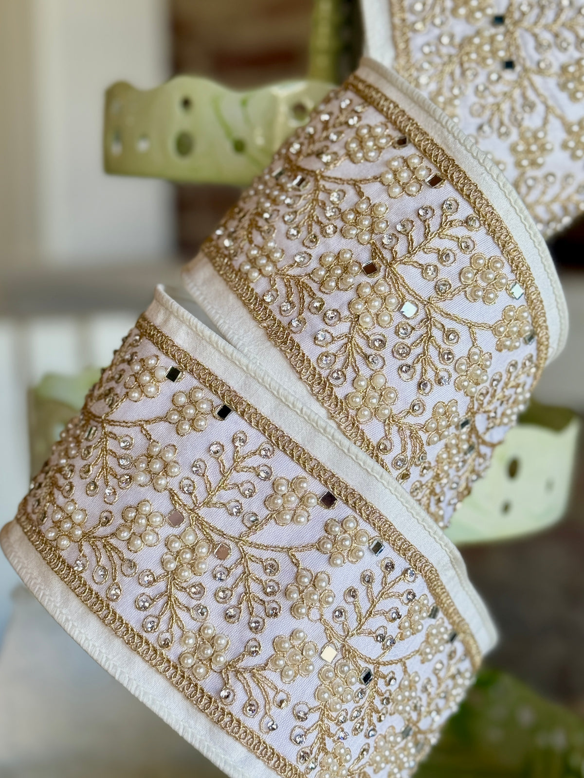 3.5” Heirloom Pearls - Ivory, SOLD BY THE YARD