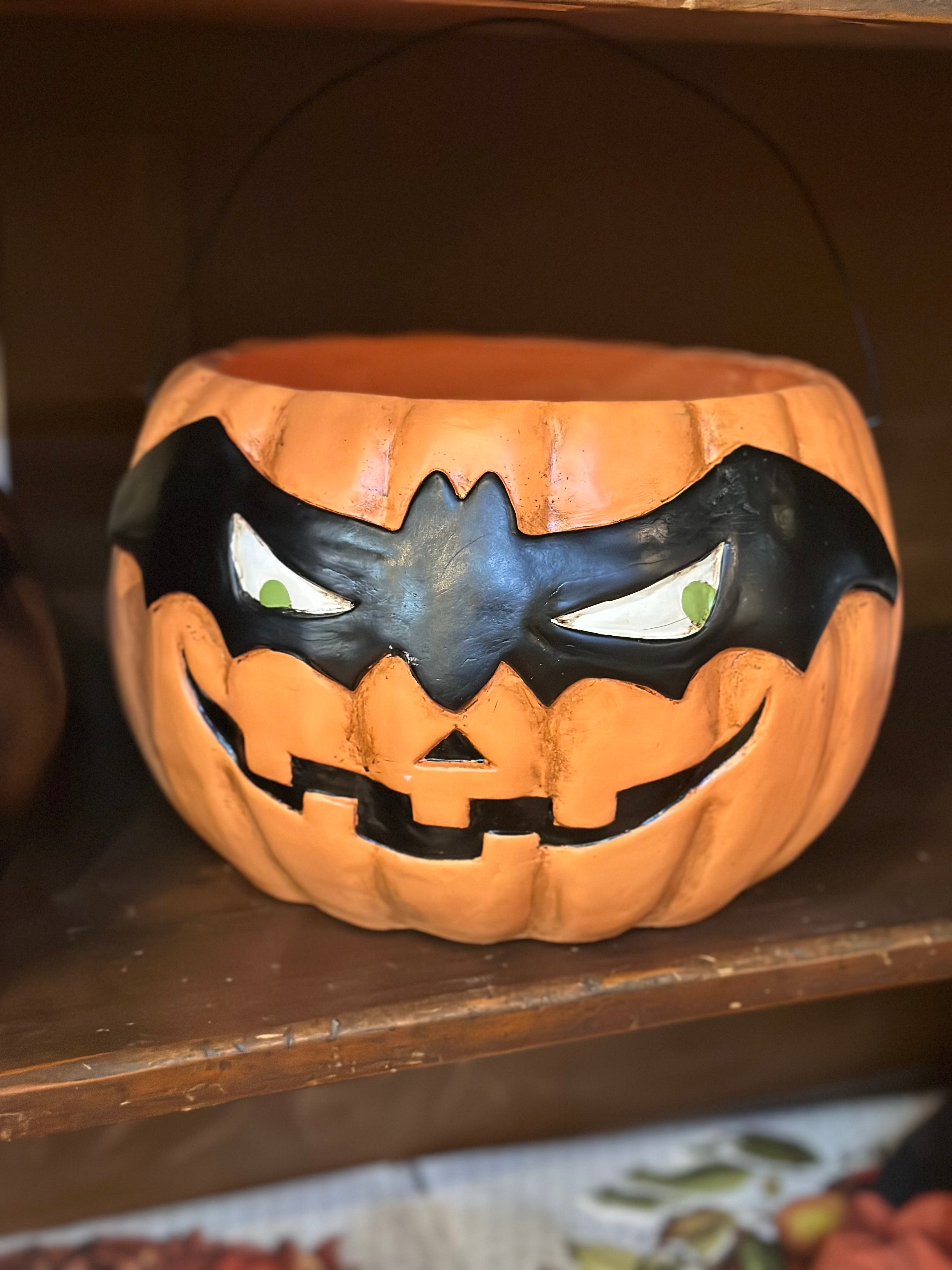 10" HALLOWEEN CANDY BUCKETS