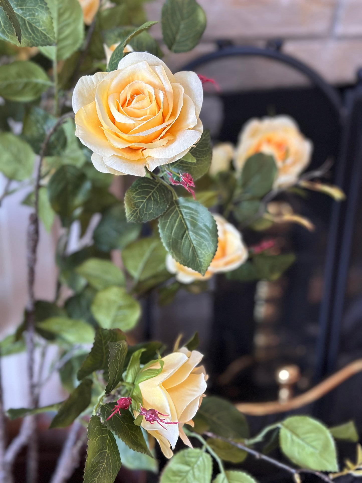 48" Potted Rose Bush w/Bendable Stems