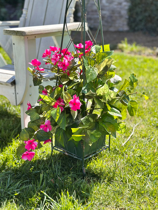 Distressed Square Garden Obelisks