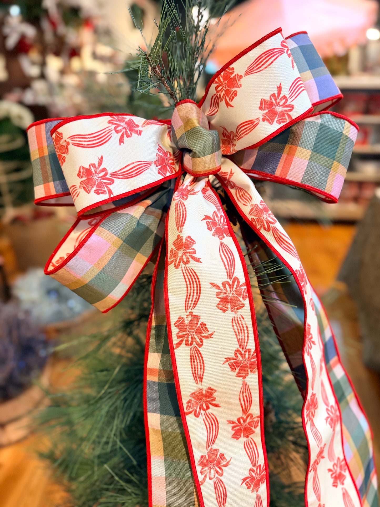 Deck the Halls Tree Topper