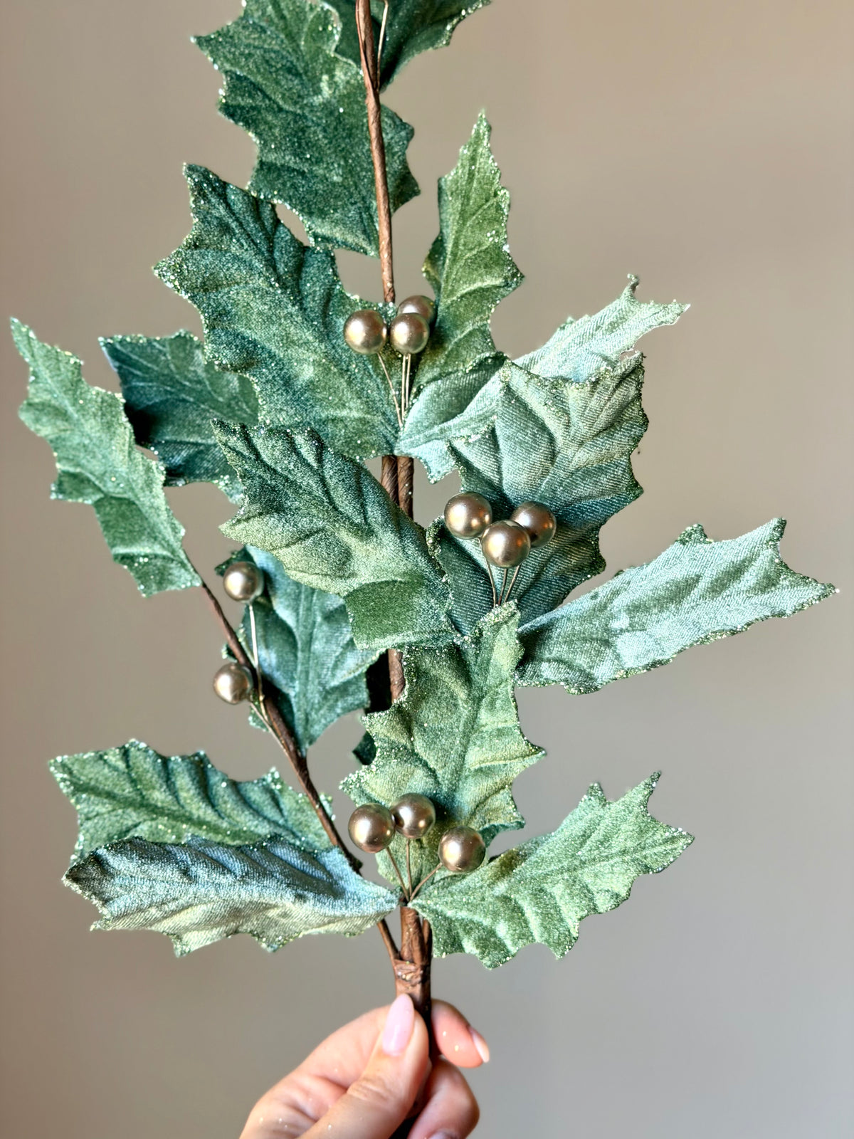 31" GARDEN HOLIDAY HOLLY SPRAY