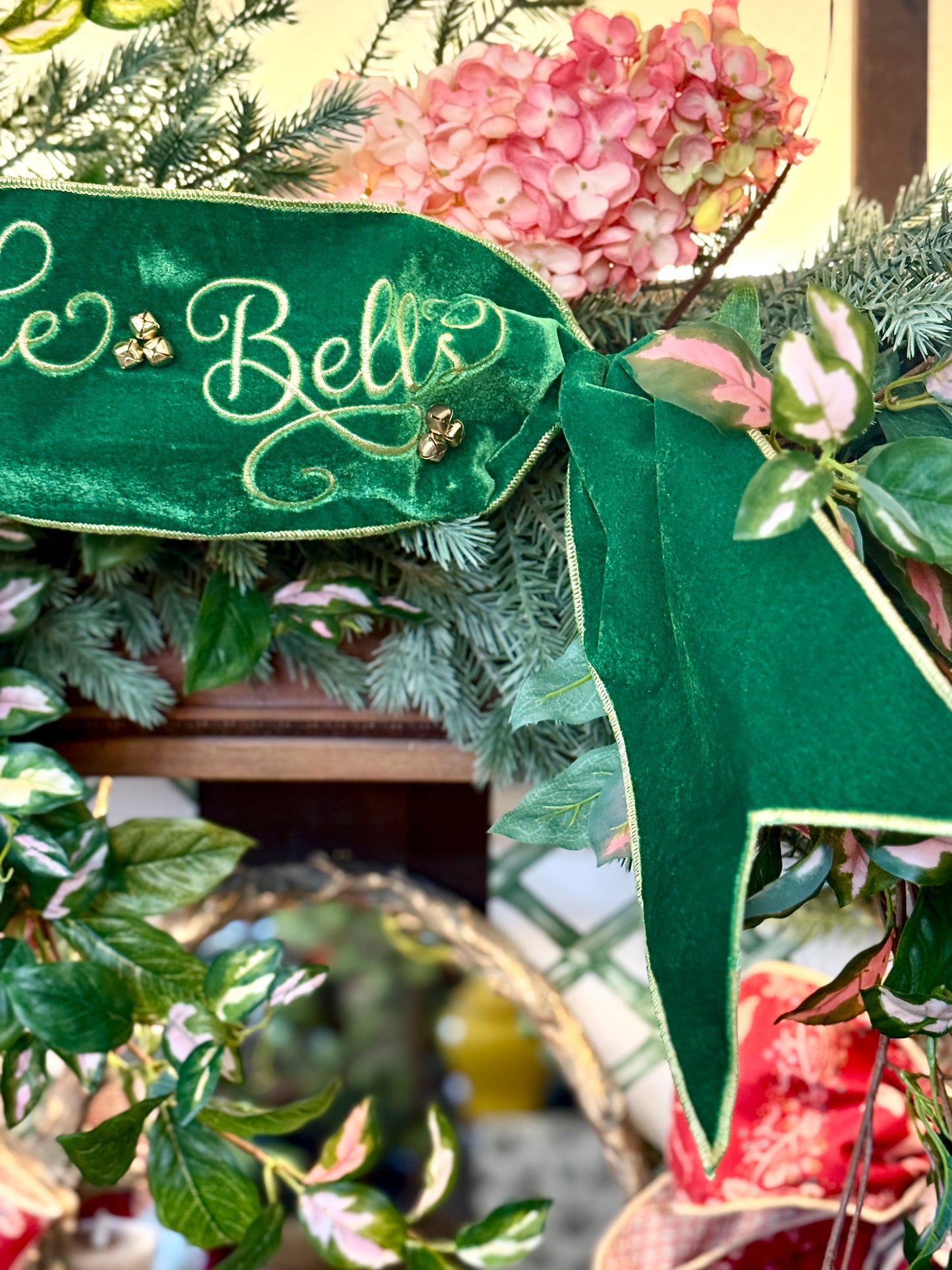 6"X44" "JINGLE BELLS" VELVET BANNER