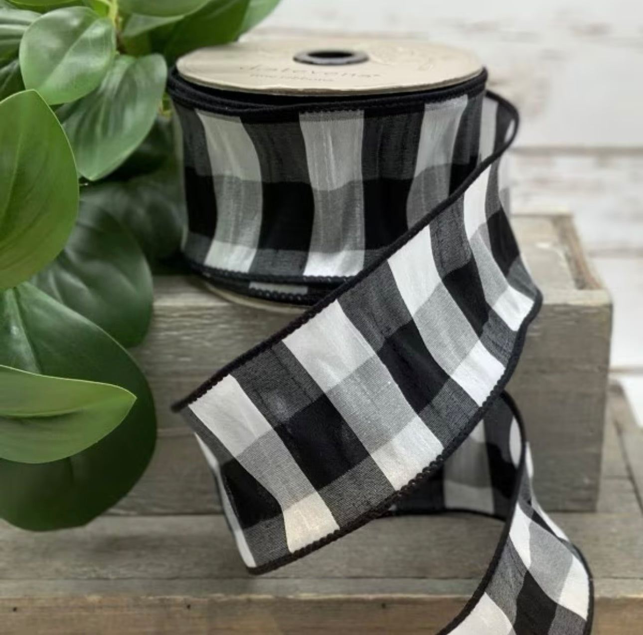 Faux Dupion Check, Black-White