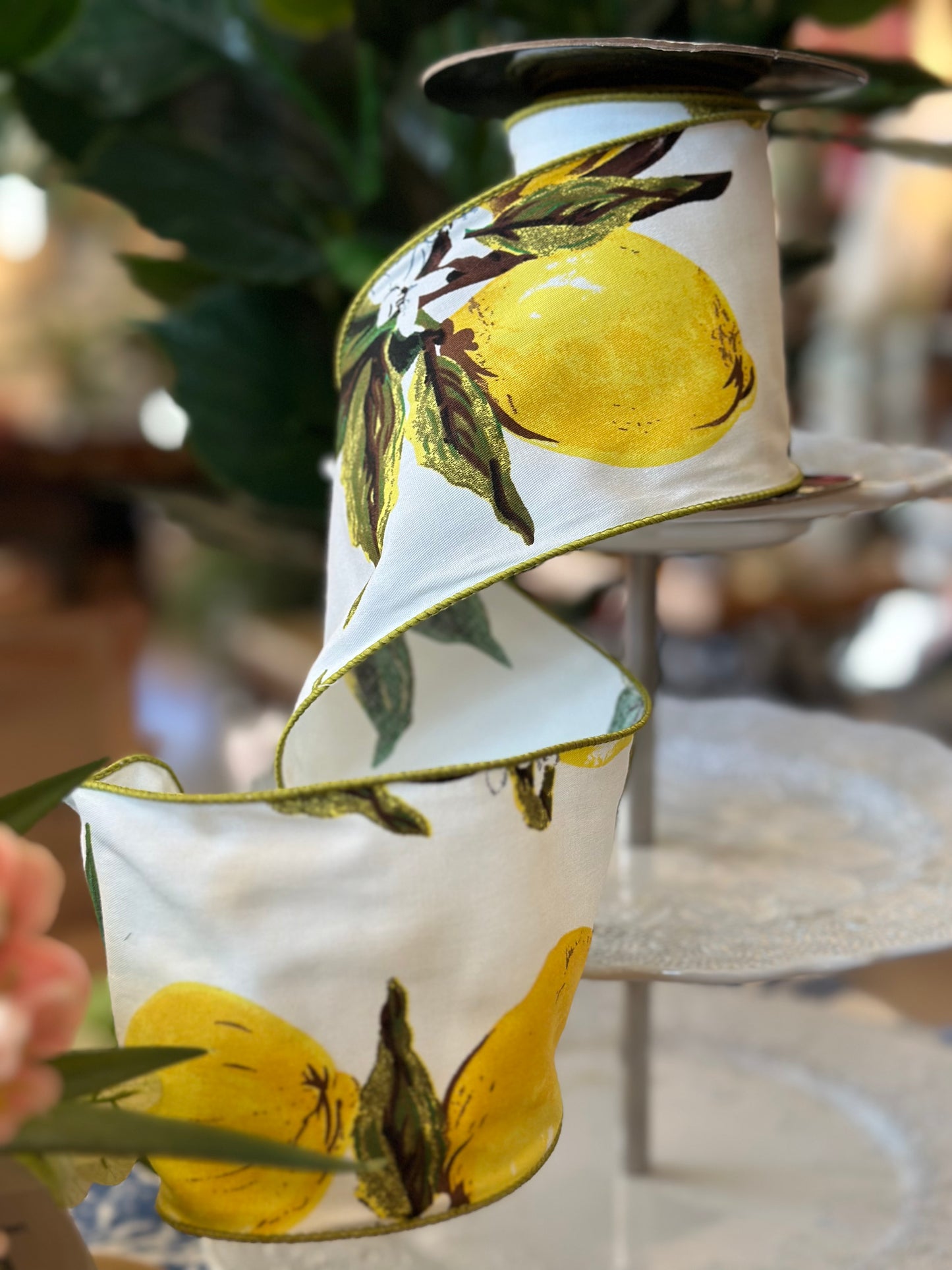 4" Lemon & Leaf Ribbon