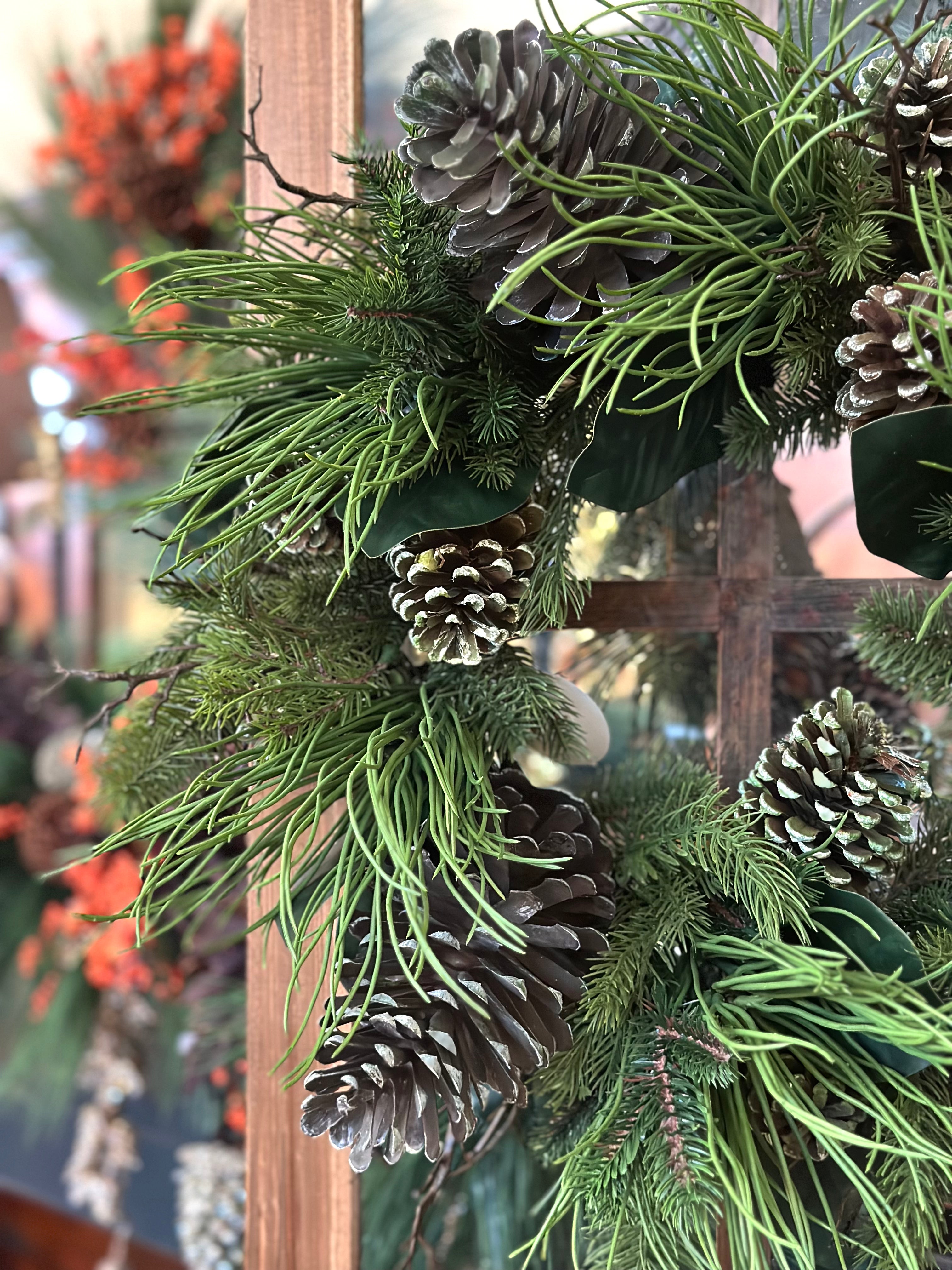 28" UV MIX PINE & MAGNOL LEAF LARGE PINECONE WREATH