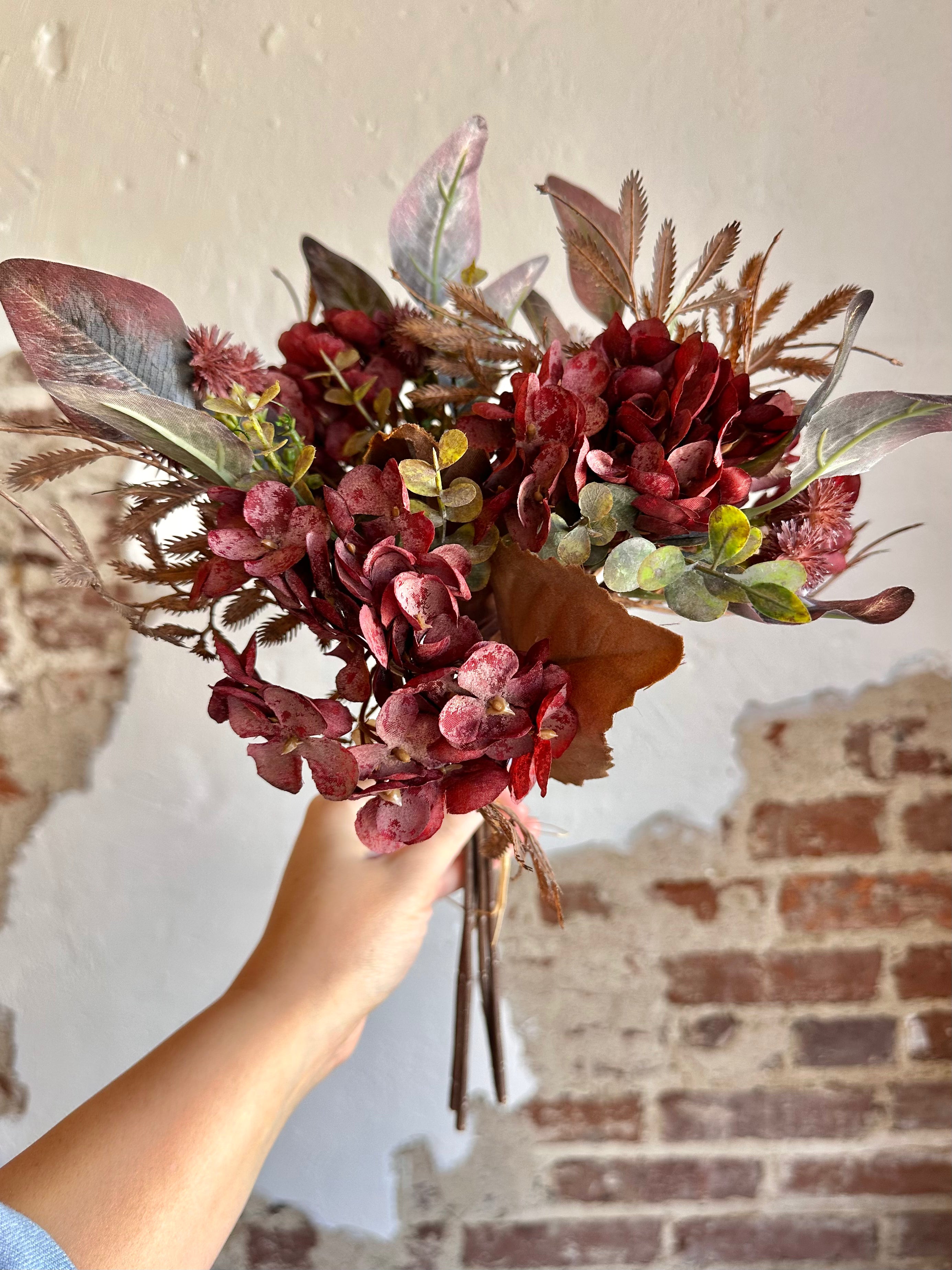 14.5" Hydrangea Bouquet