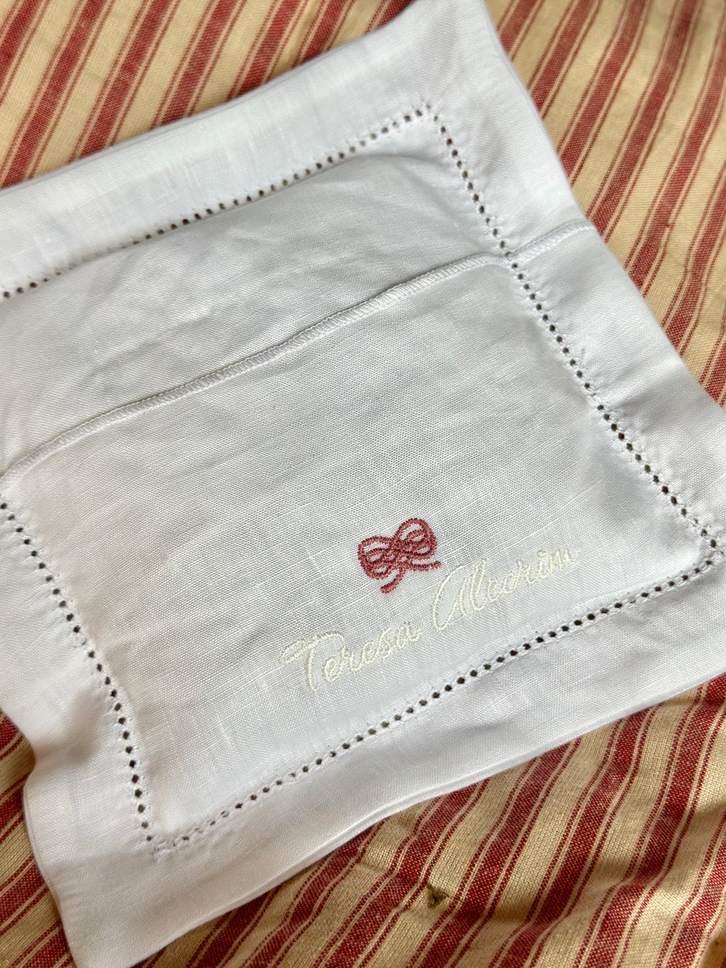 Lavender Christmas Laurel & Berries Pouch