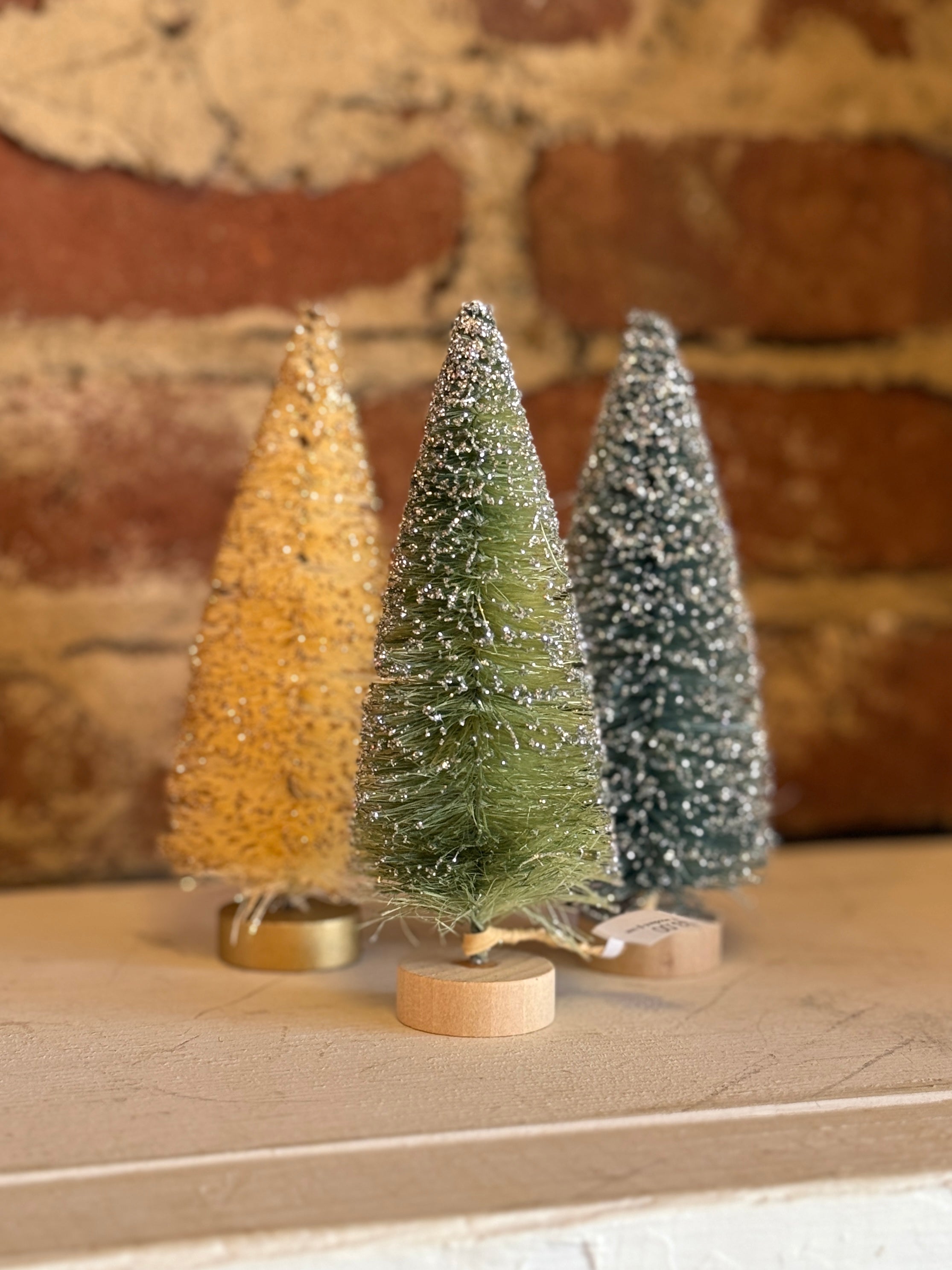 6" WOODLAND GLITTER SISAL TREES (THREE OPTIONS)