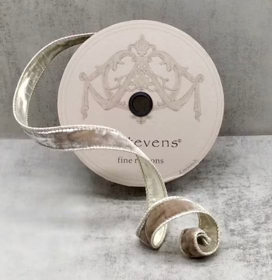 1” X 10 Y Lush Velvet, Platinum