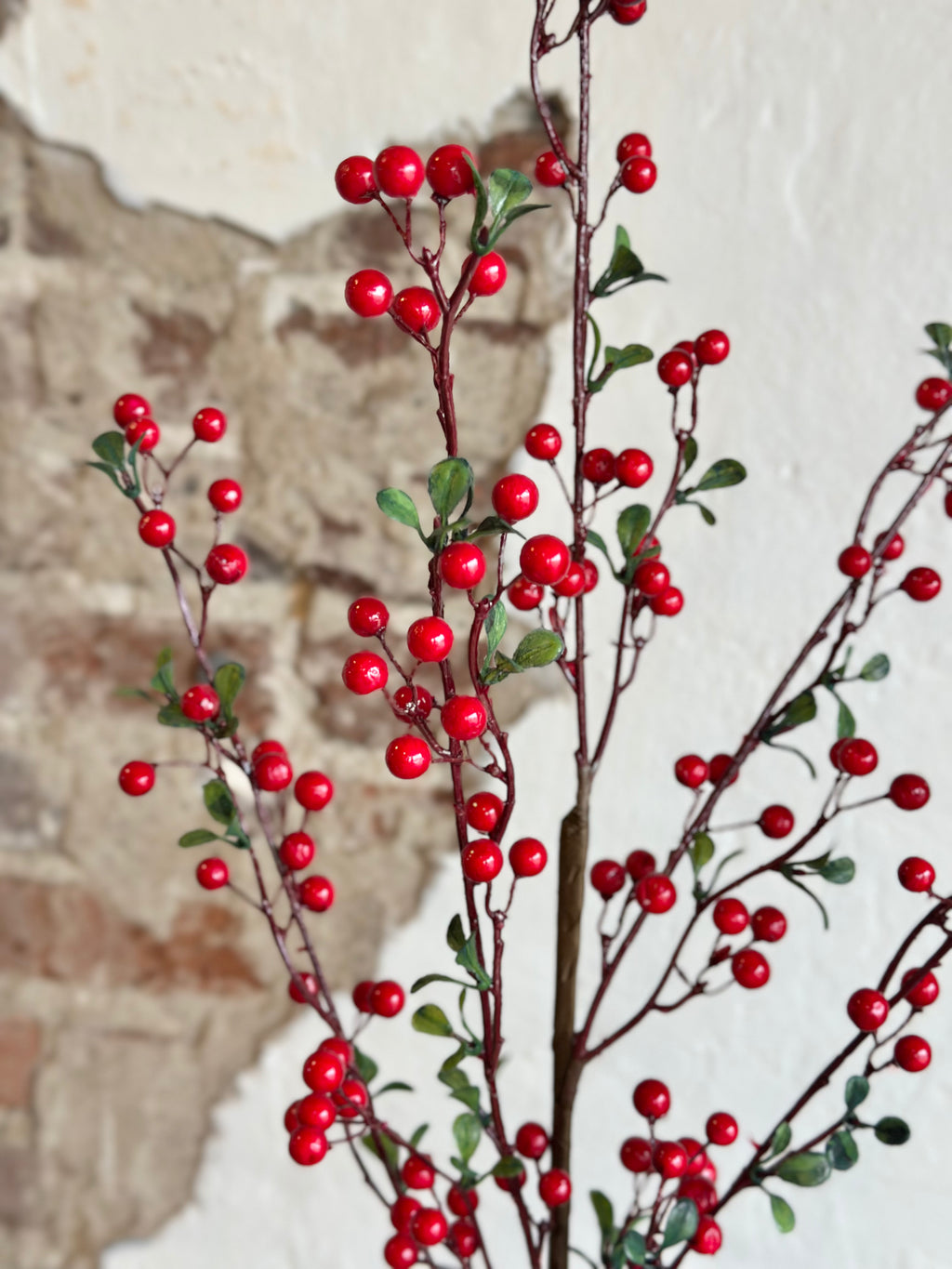 32" BERRY SPRAY - RED