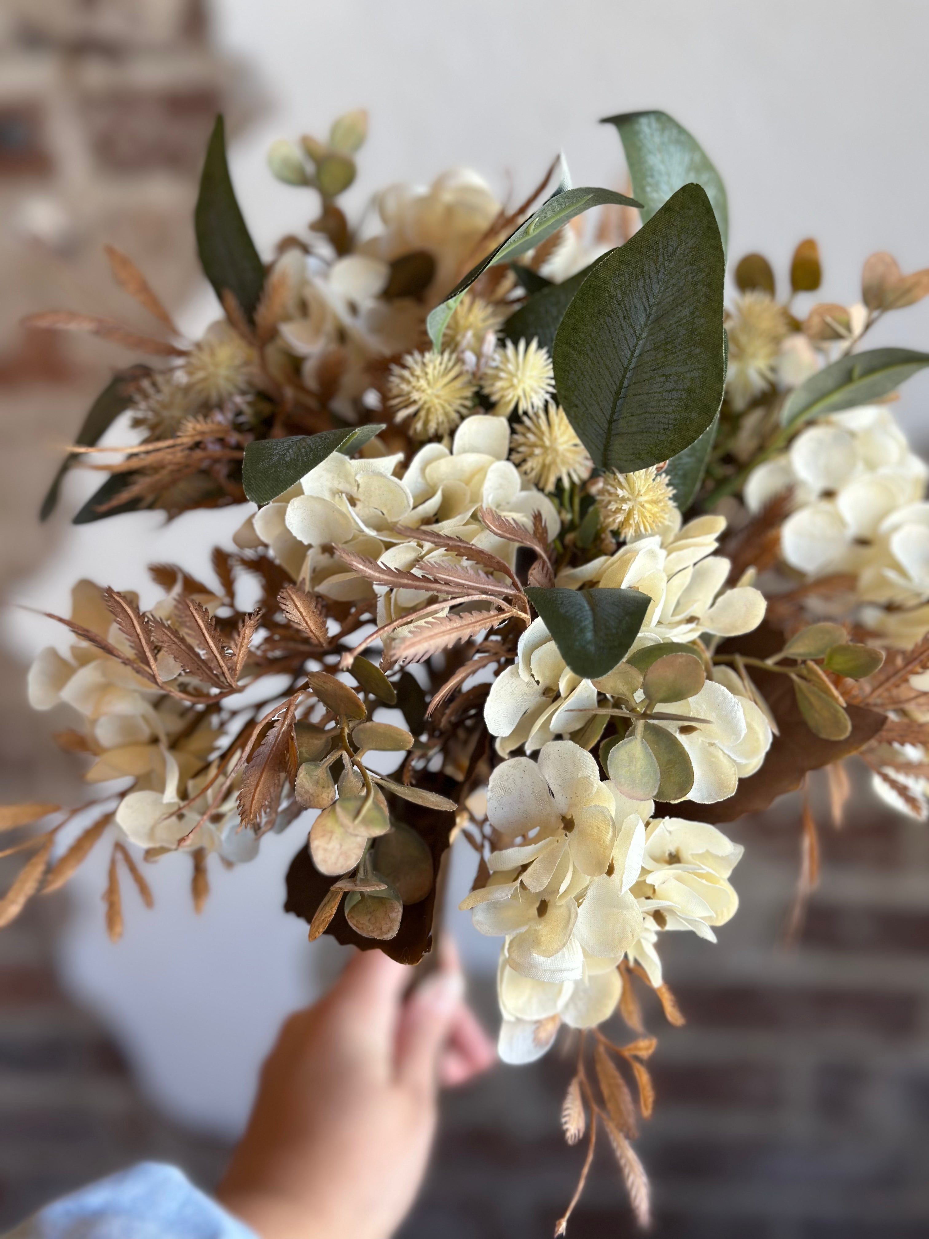 14.5" Cream Hydrangea Bouquet
