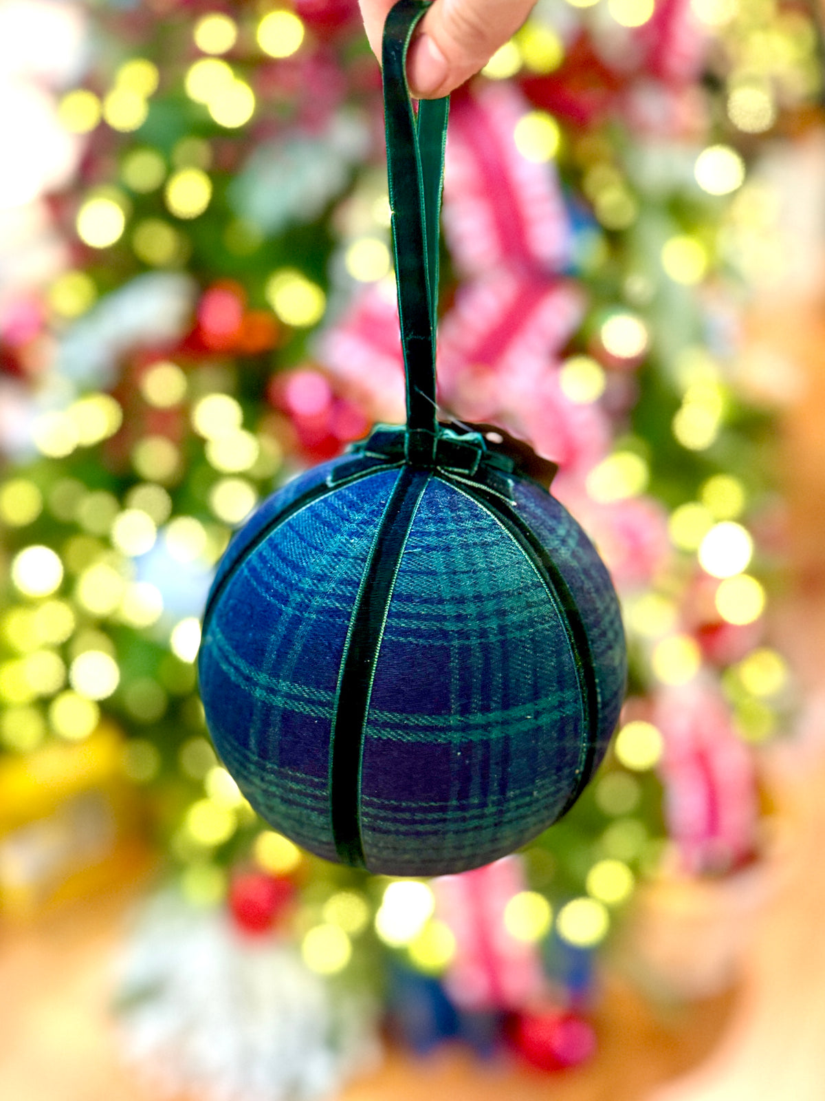6" PLAID VELVET BALL ORNAMENT