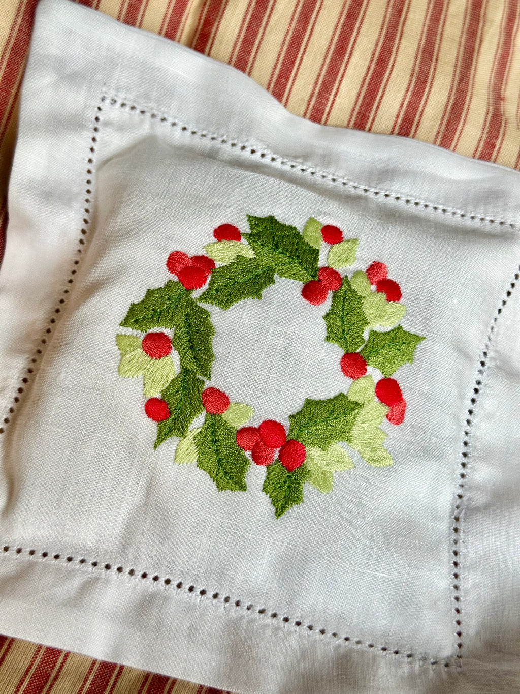 Lavender Christmas Wreath Pouch