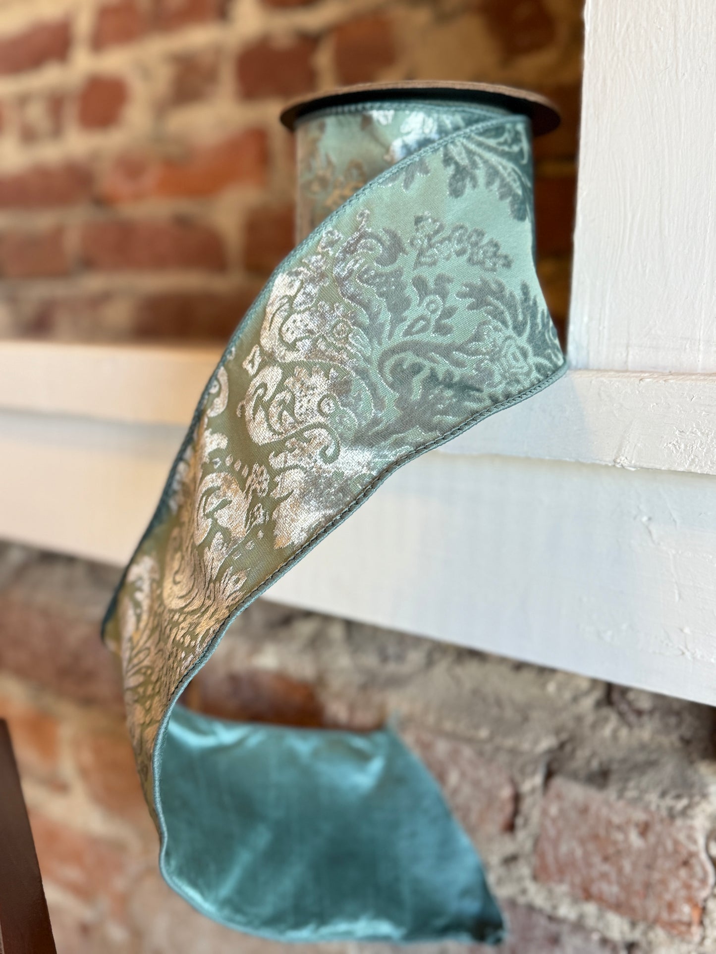4” Damask Wired Ribbon, Seafoam -