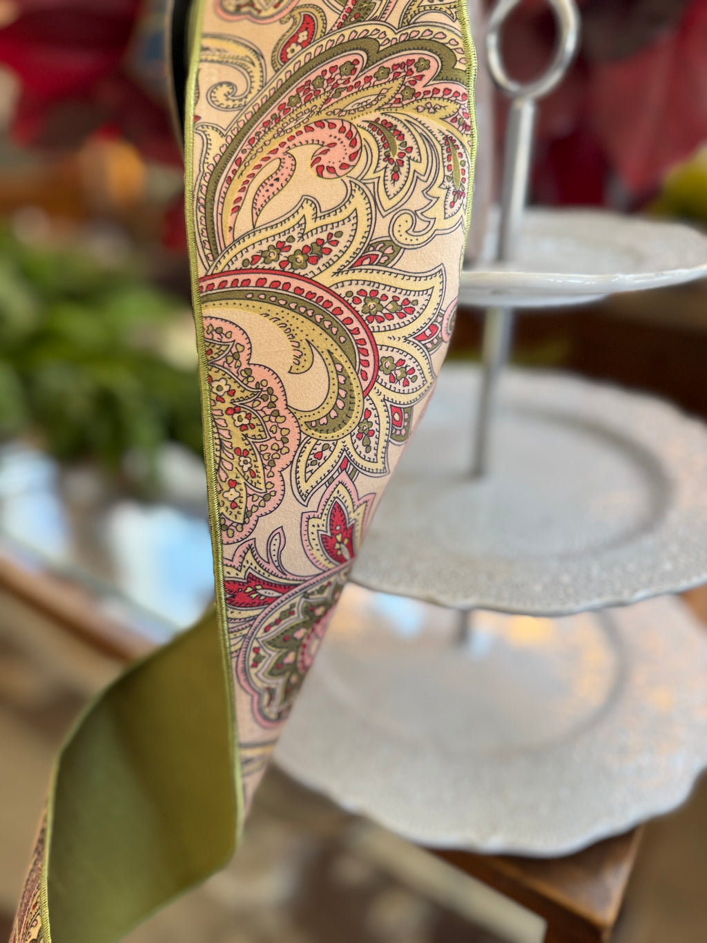 4" Velour/Dupion Antique Paisley Green/Red