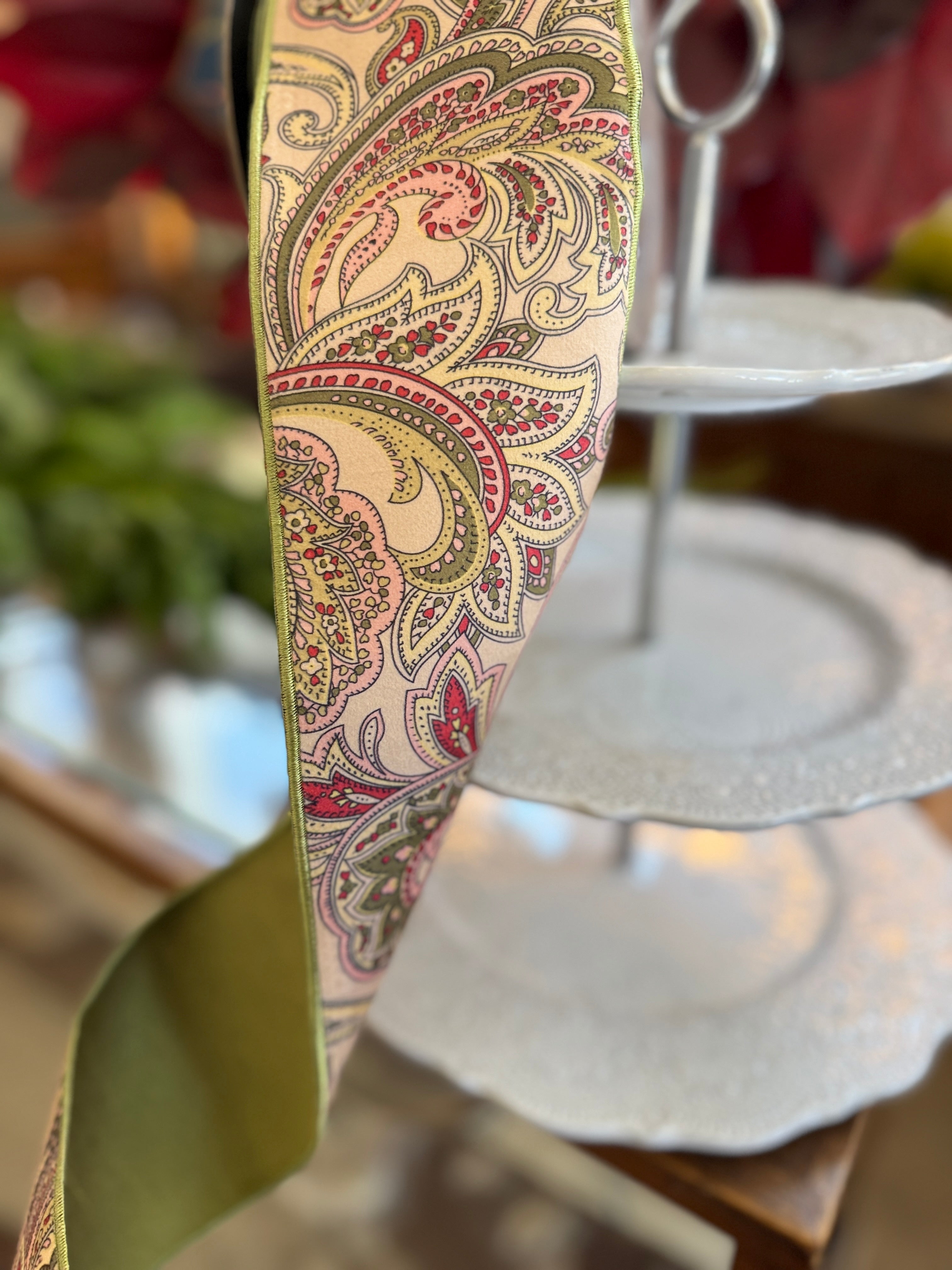 4" Velour/Dupion Antique Paisley Green/Red