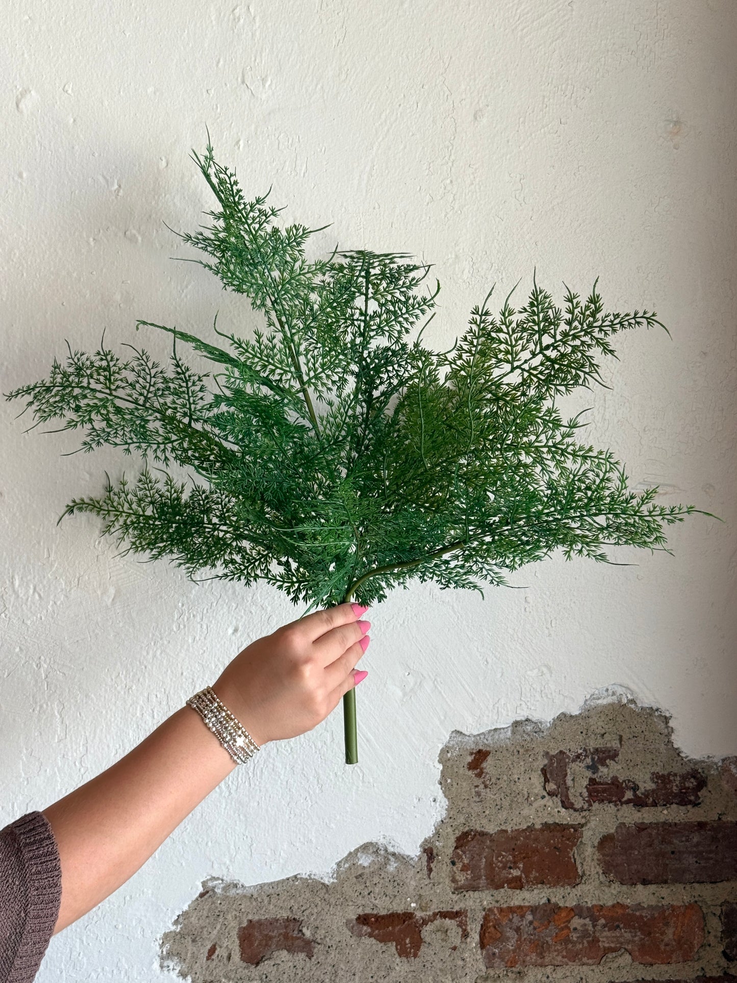 NATURAL TOUCH ASPARAGUS FERN BUSH 20"