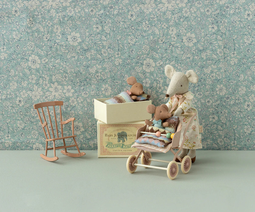 Maileg - Rocking Chair, Dark Powder