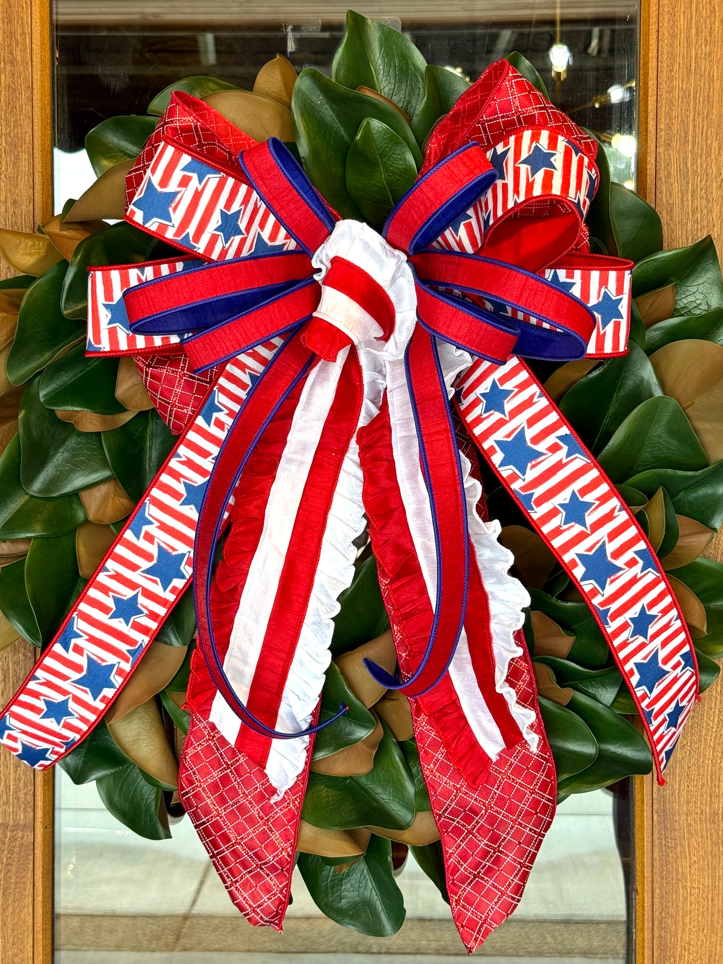 Cherished Traditions Bow