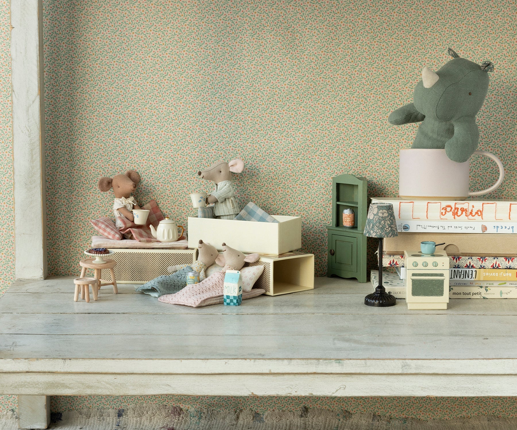 Maileg - Little Sister Mouse in Matchbox