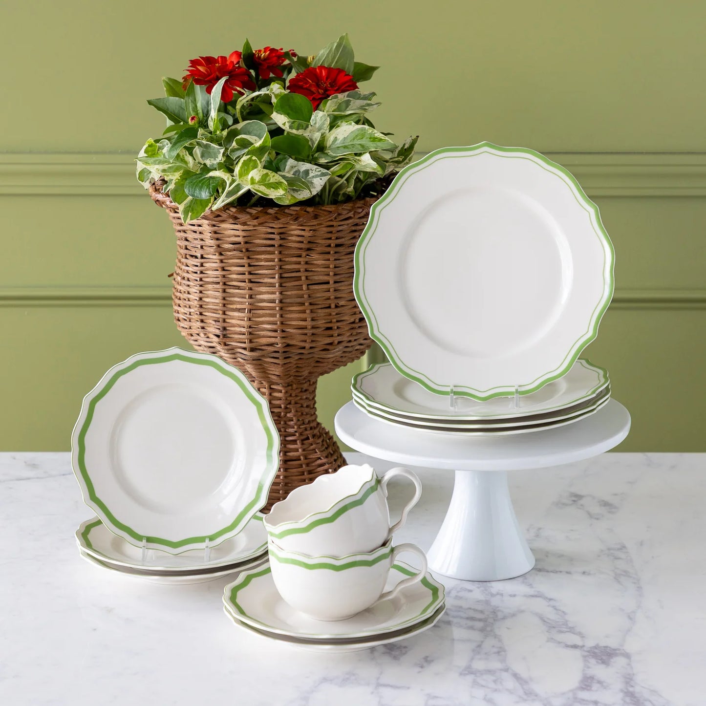 Green Icing on the Cake Dinner Plate