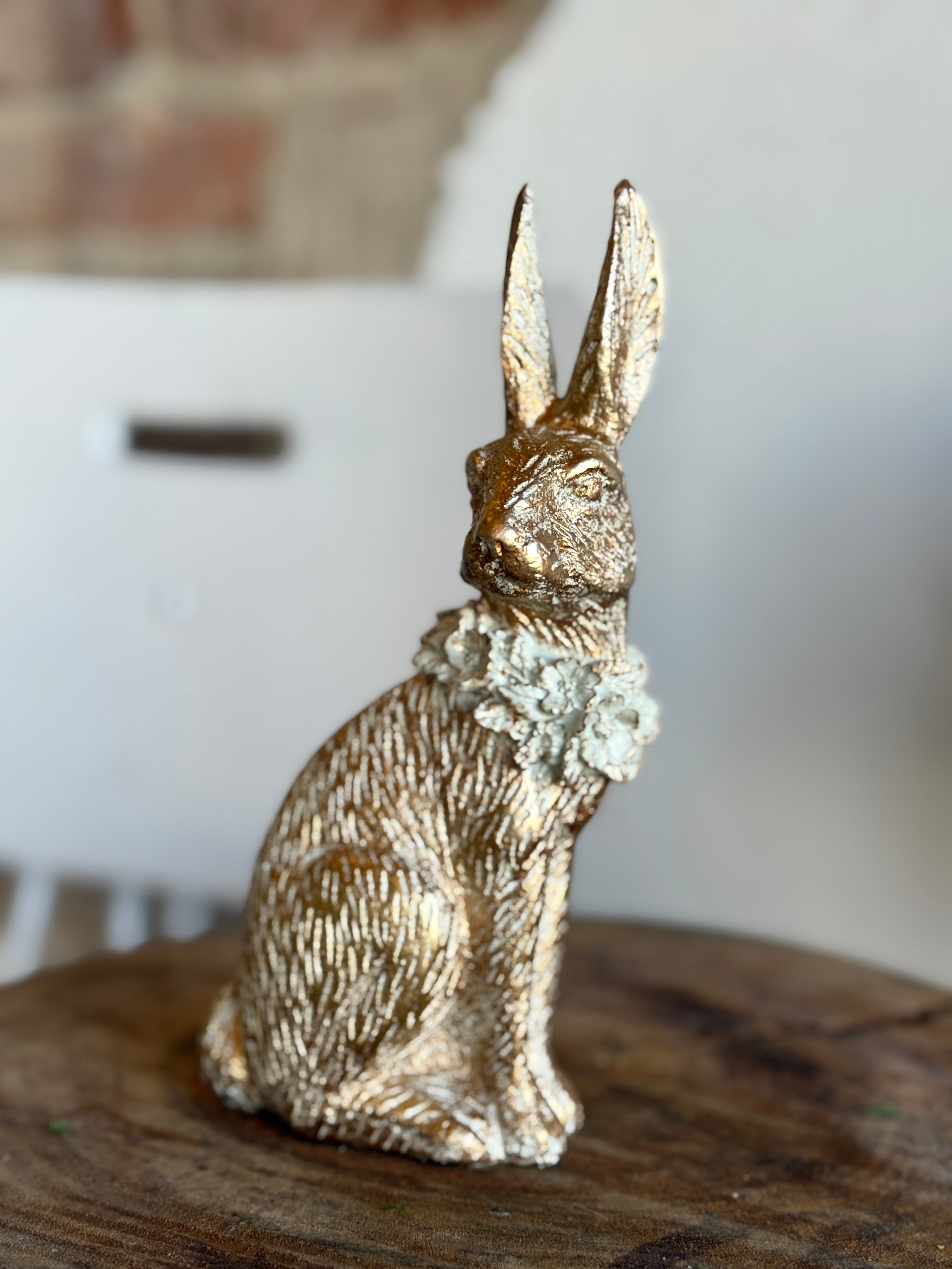 Gold Resin Easter Bunnies (2 Styles)