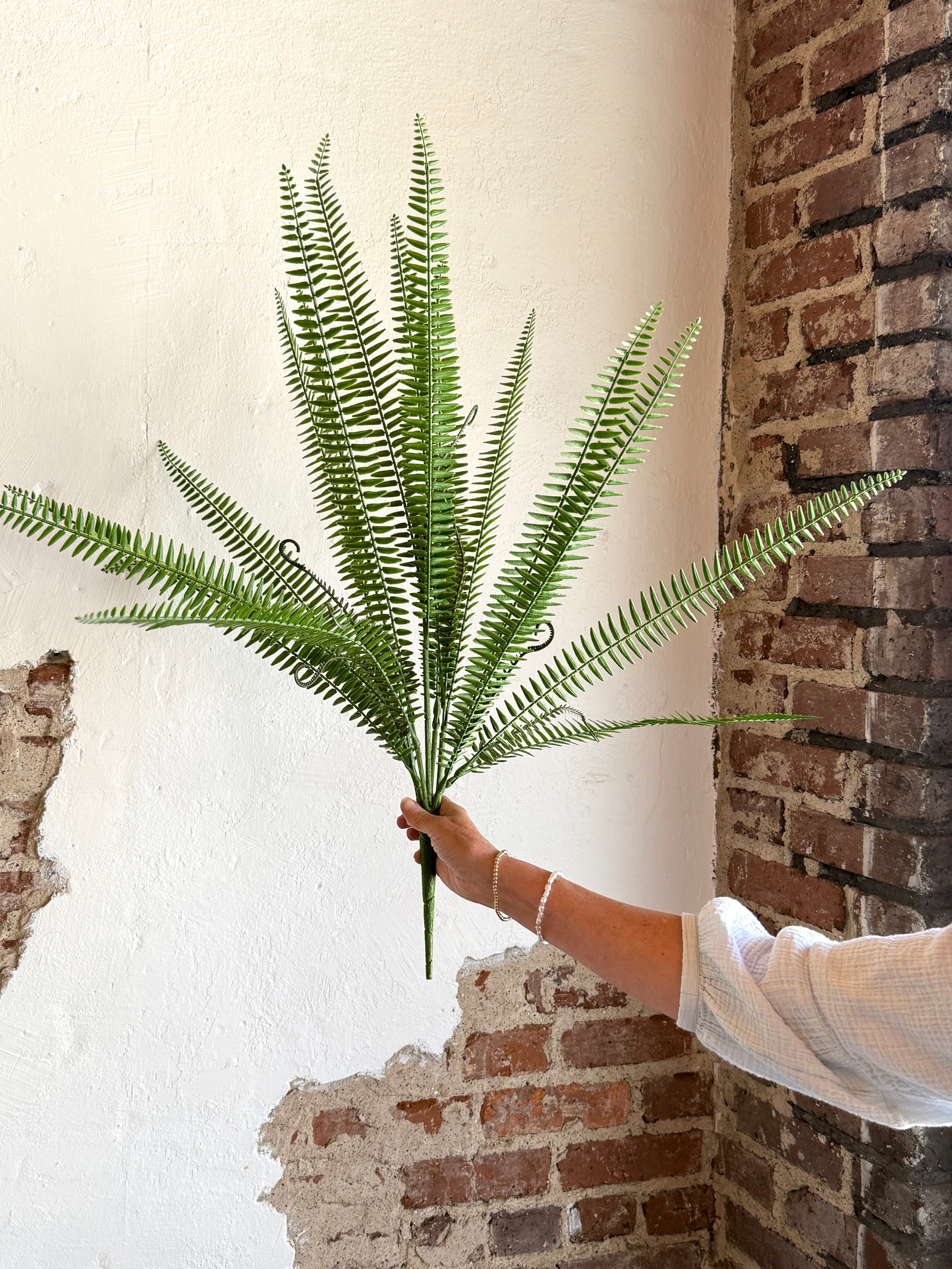 34” UV PROOF SHARON FERN BUSH