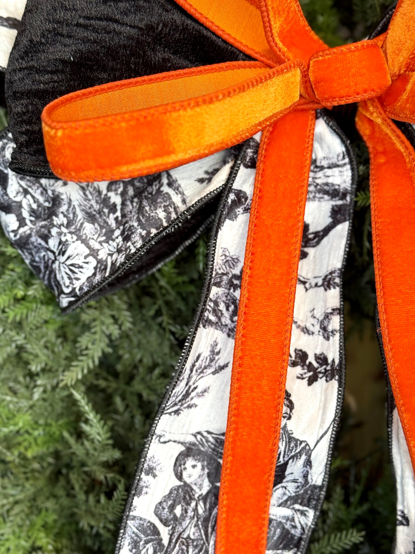 Halloween Toile Bow