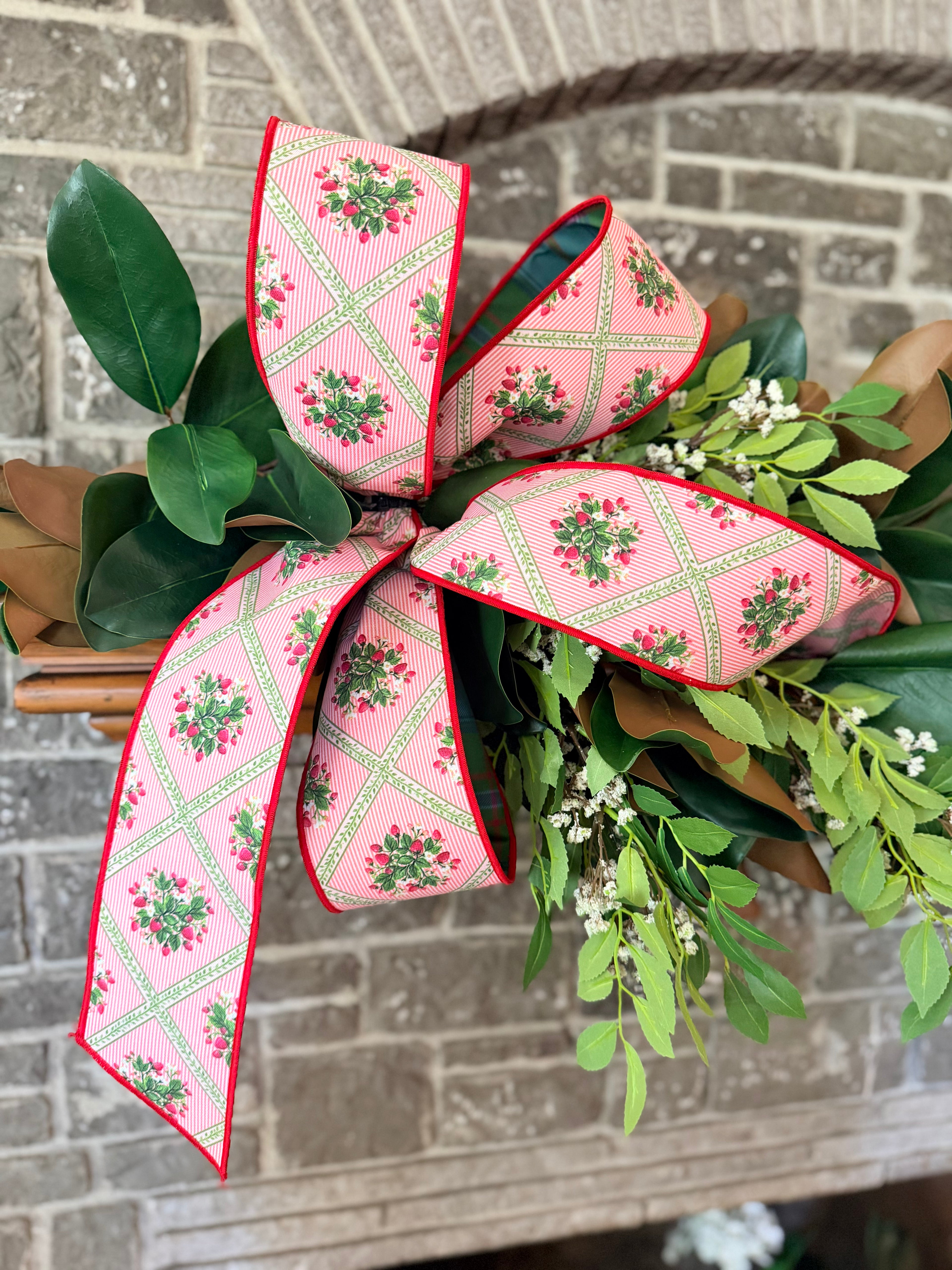 Pick of the Patch Ribbon Garland