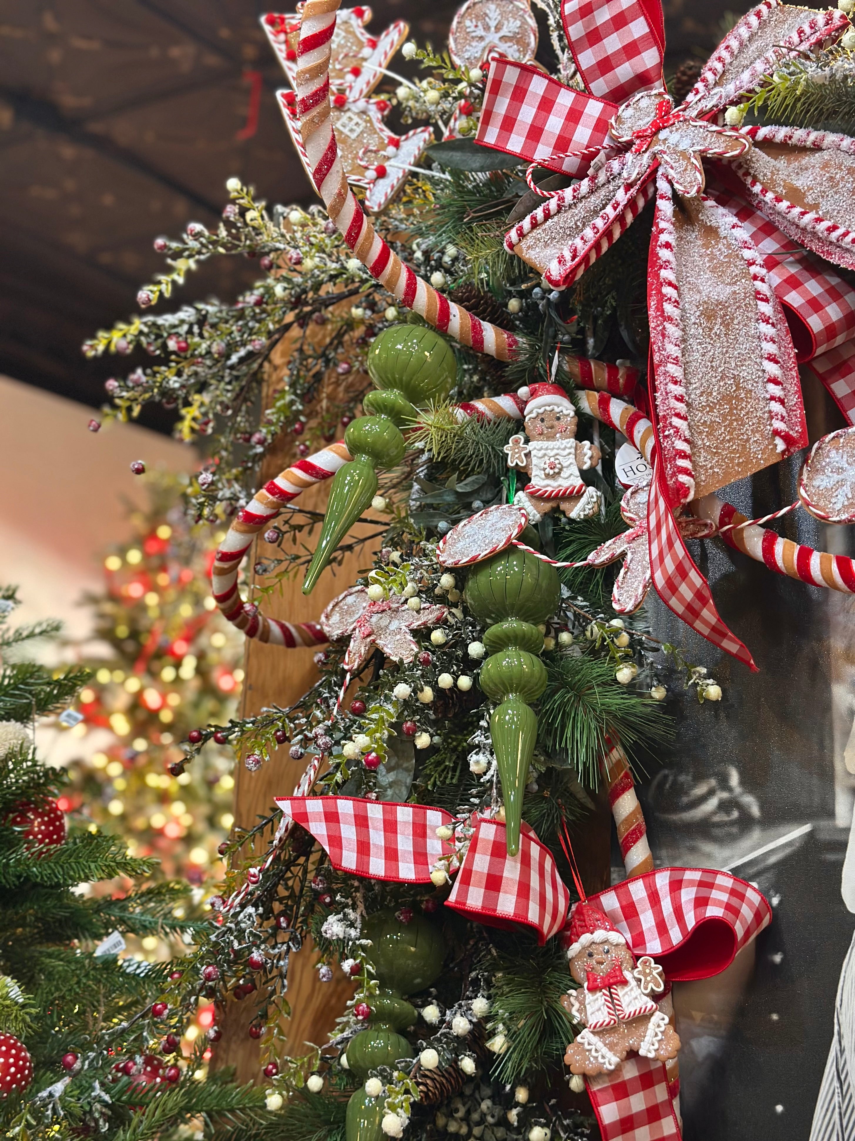 6’ Sweet Candy & Gingerbread Garland
