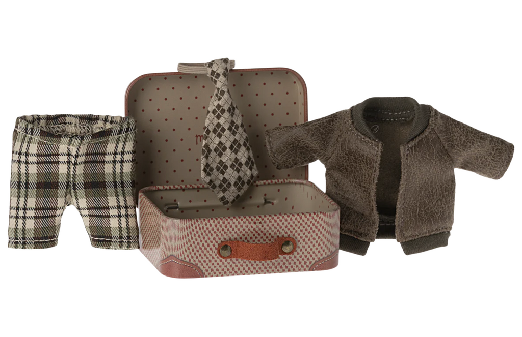 Jacket, Pants, and Tie in Suitcase, Grandpa Mouse