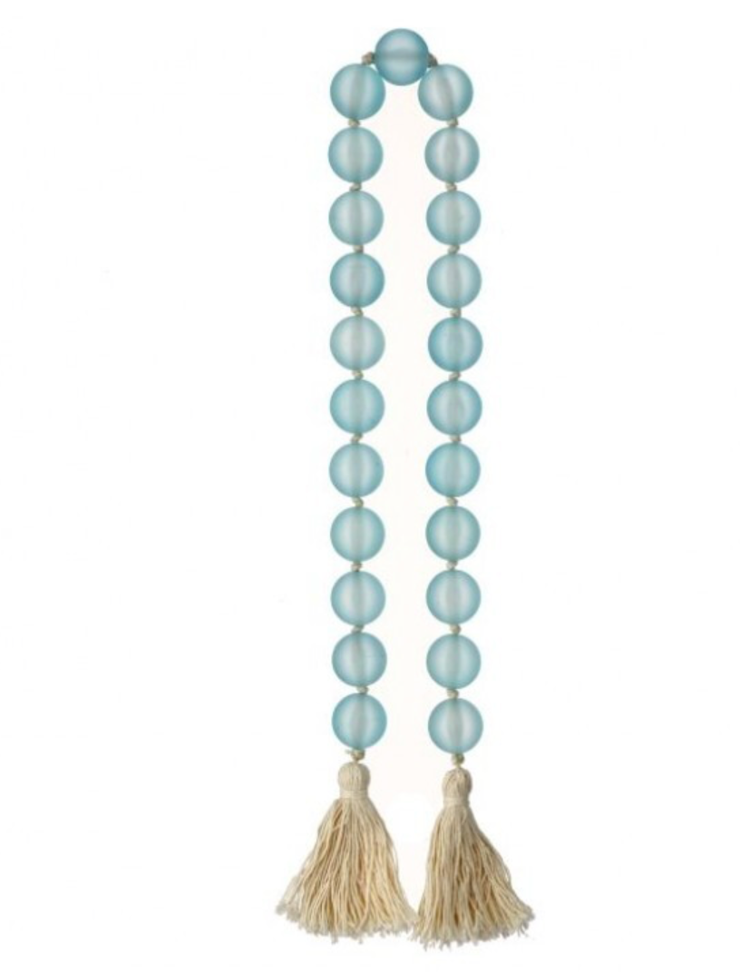 36" "Sea Glass" w/Jute Garland