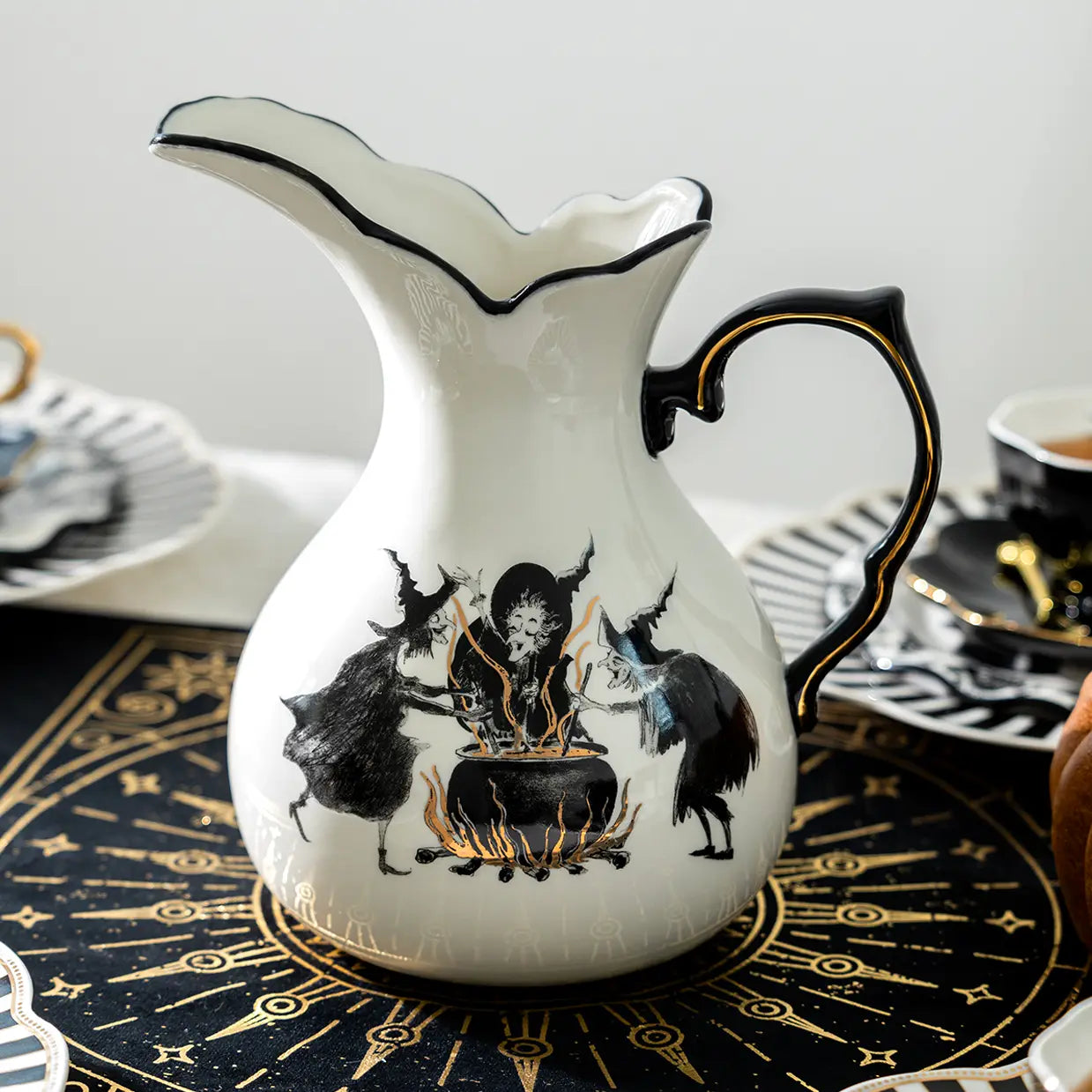 Halloween Witches Brew 2.8qt Pitcher