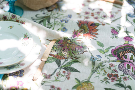 Biloba Tablecloth Runner