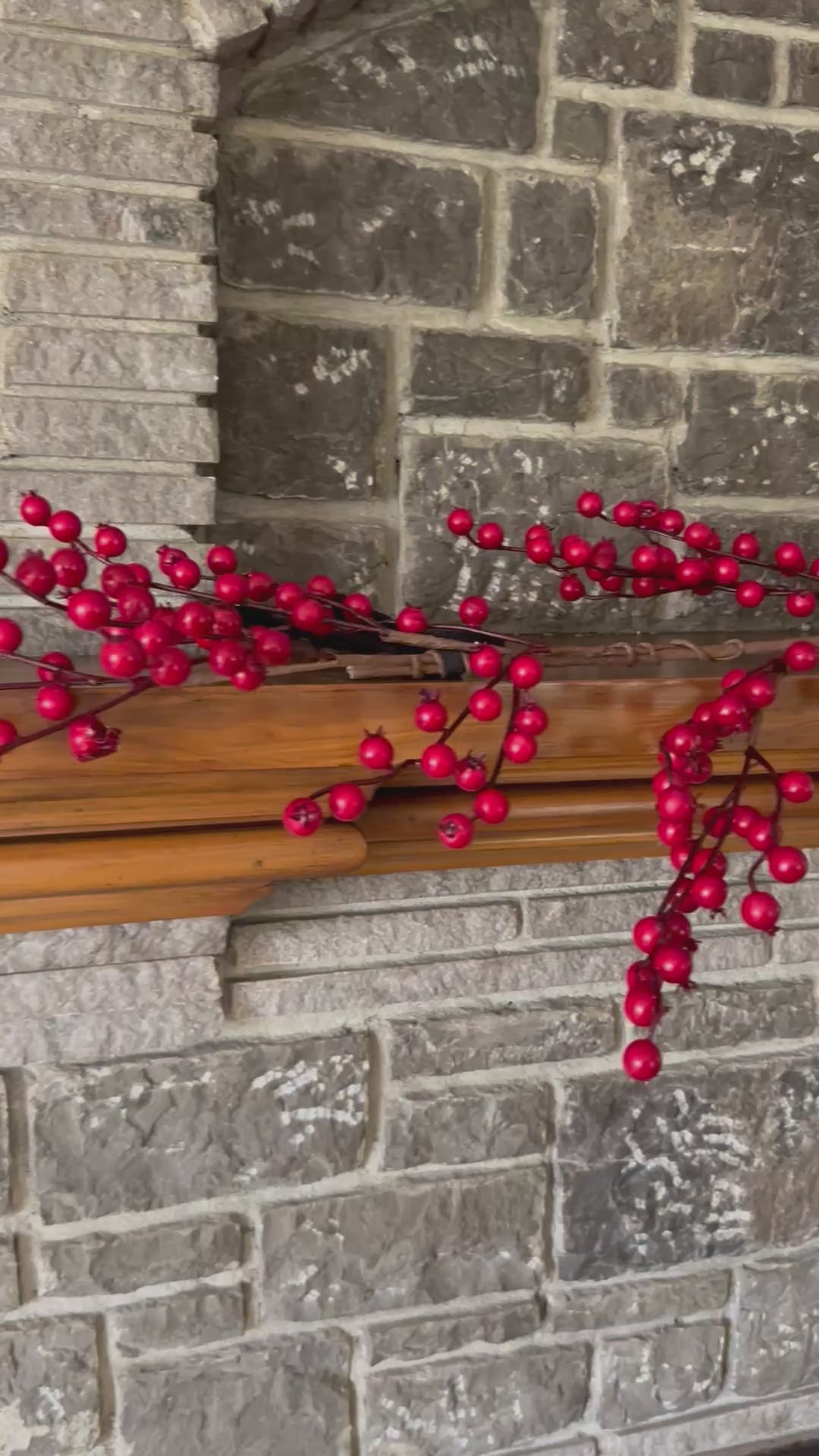 60” Waterproof Berry Garland